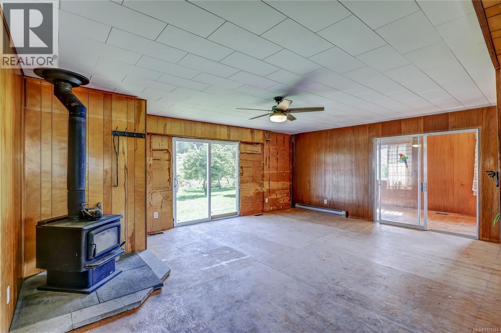 2348 Yellow Point Road property photo