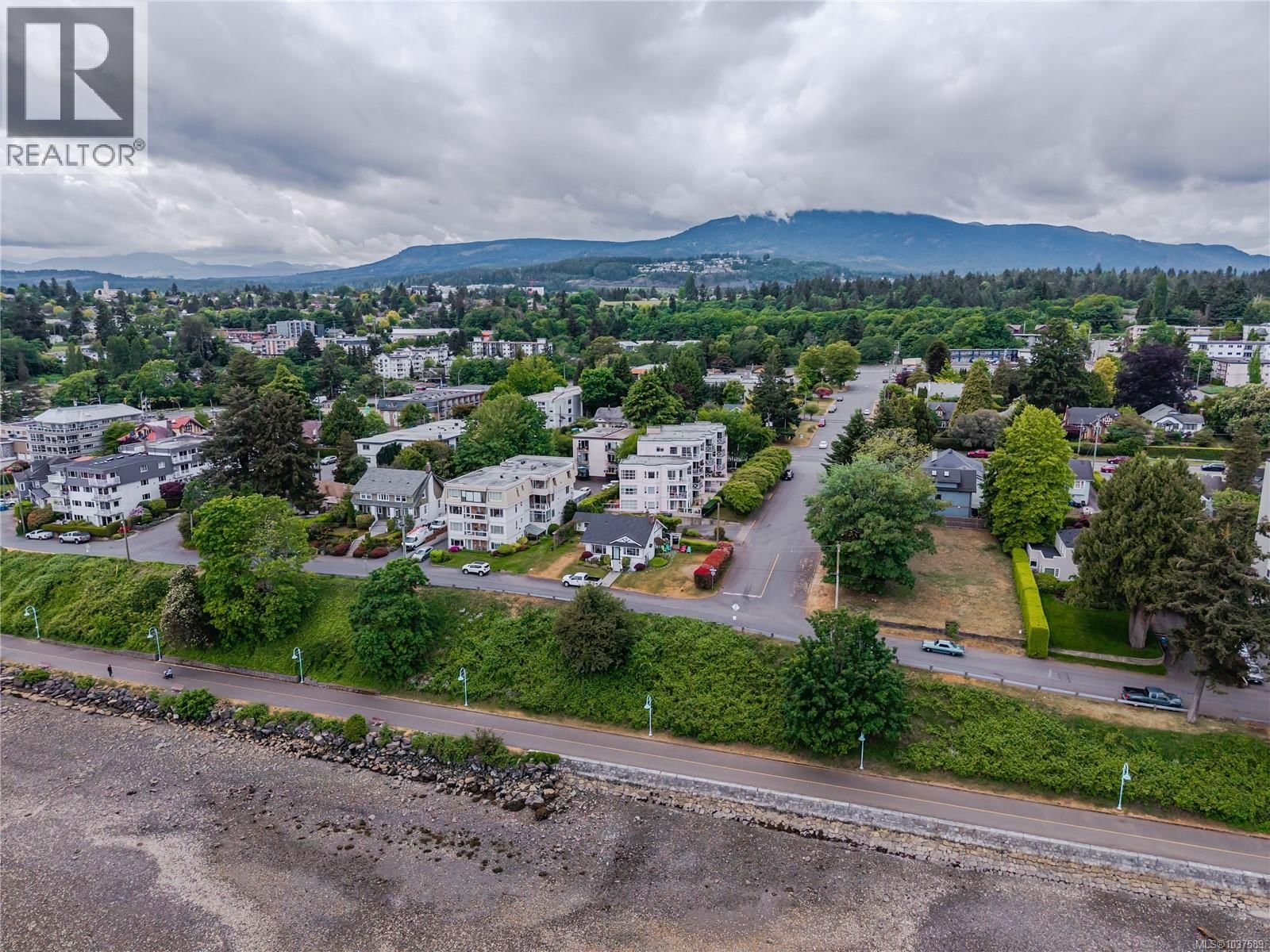 304 75 Bryden Street property photo