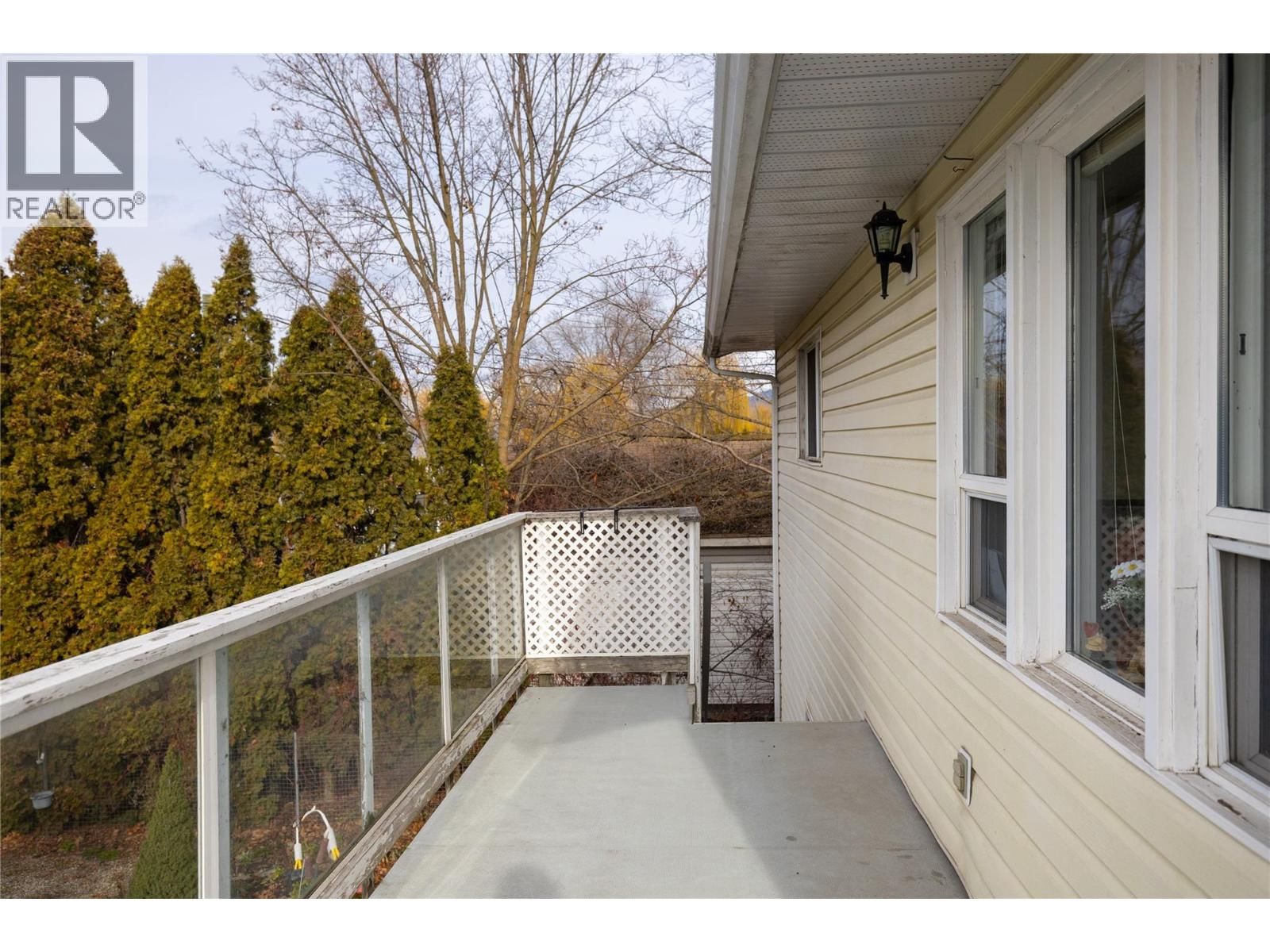 6292 STICKLE ROAD Image 26