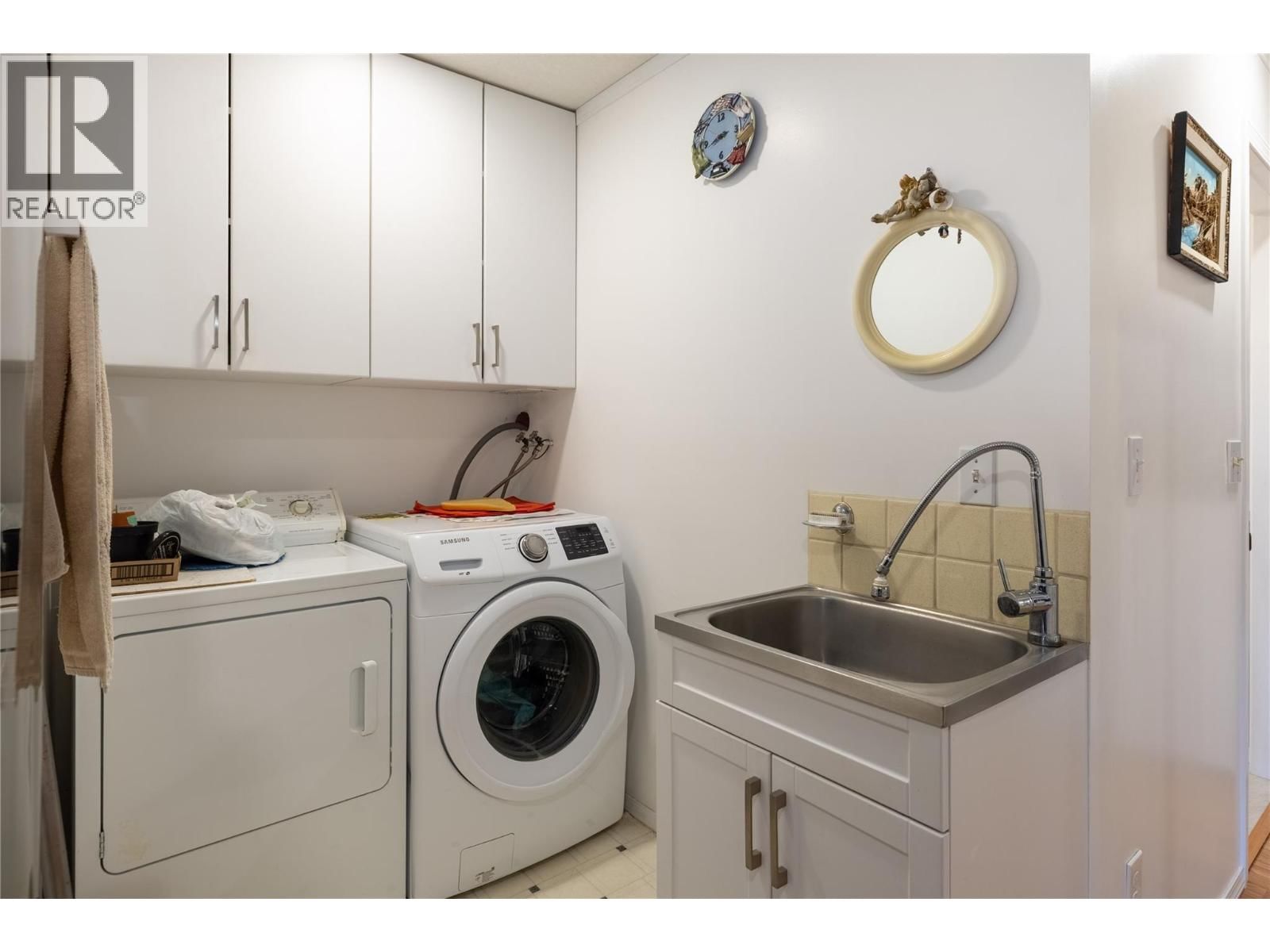 6292 STICKLE ROAD Image 42