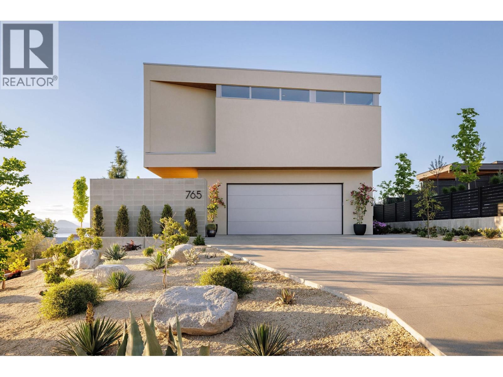 765 Westminster Avenue East, Penticton, British Columbia V2A 1J2