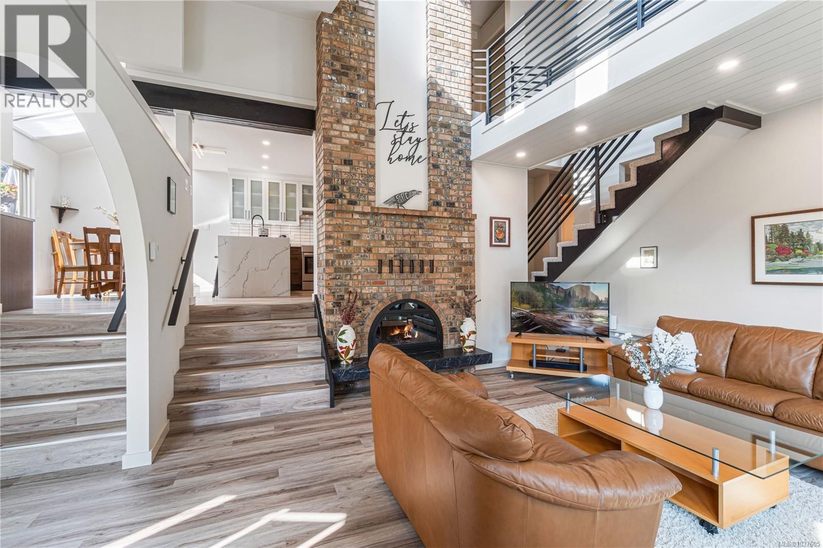 3132 Robin Hood Drive