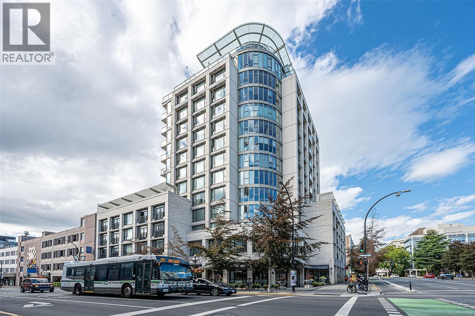 760 Johnson Street, Victoria, British Columbia V8W 1N1