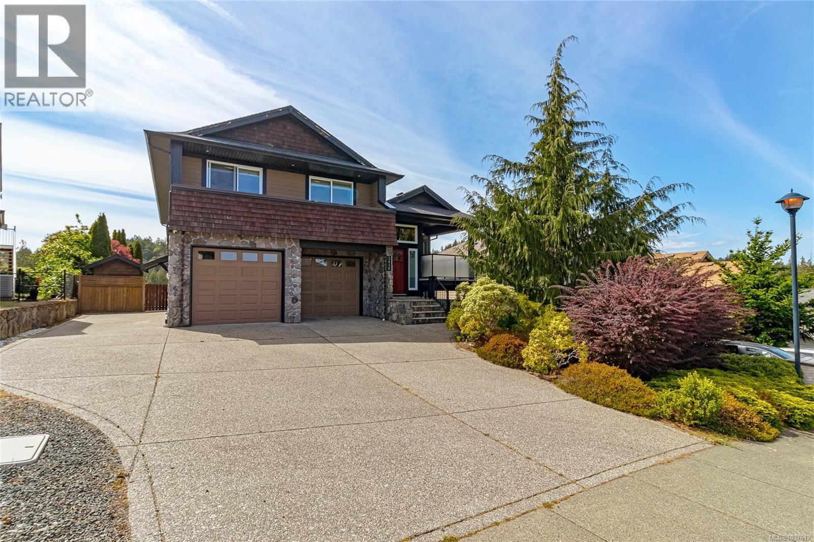 3438 Mary Anne Crescent