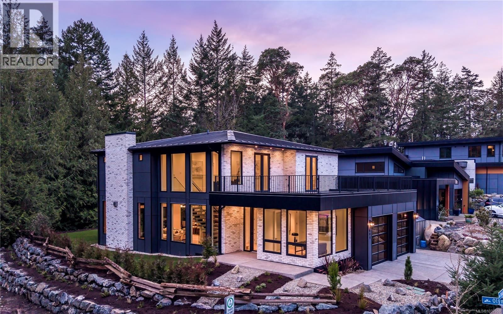609 Medalist Avenue property photo