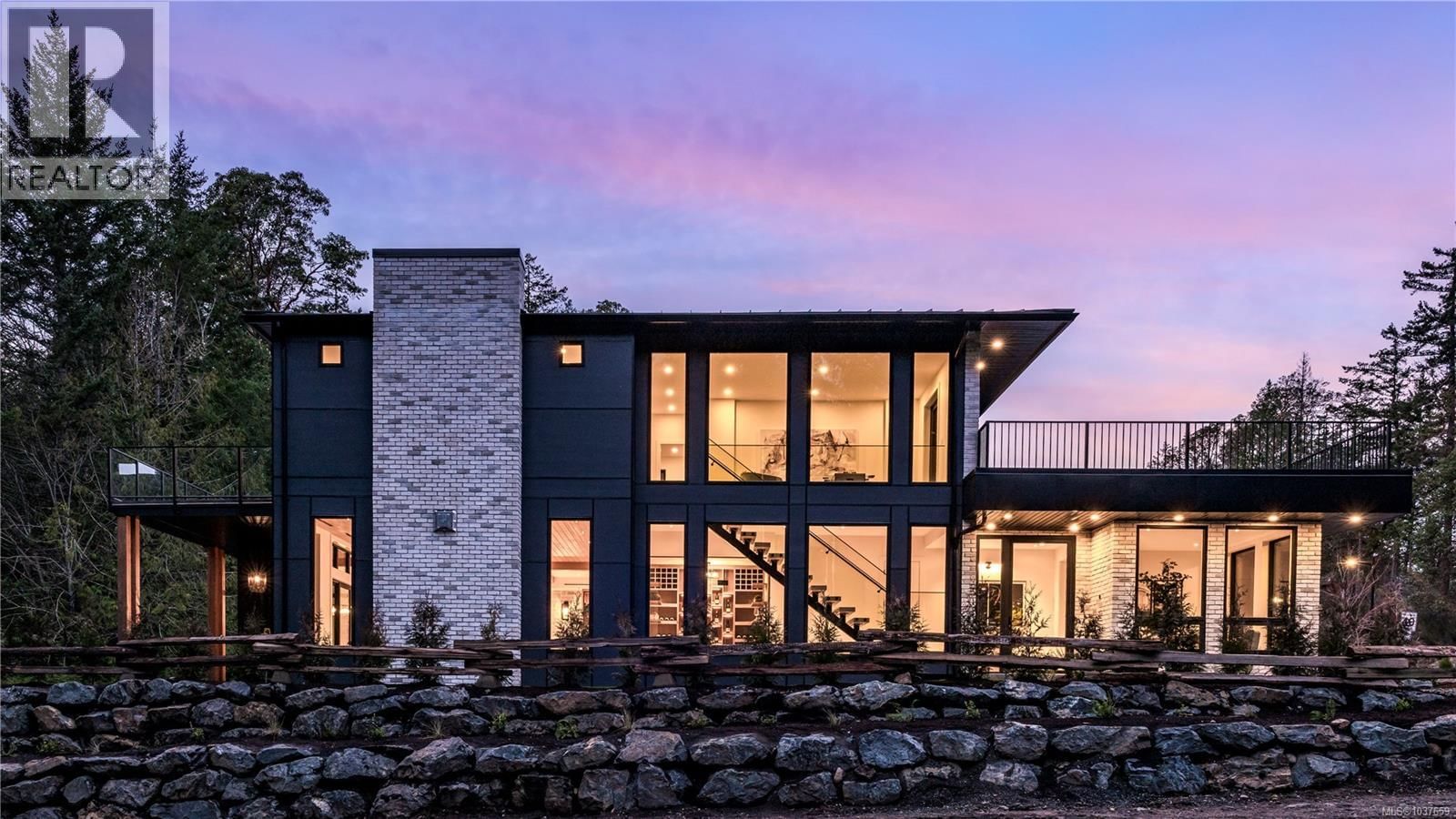 609 Medalist Avenue property photo