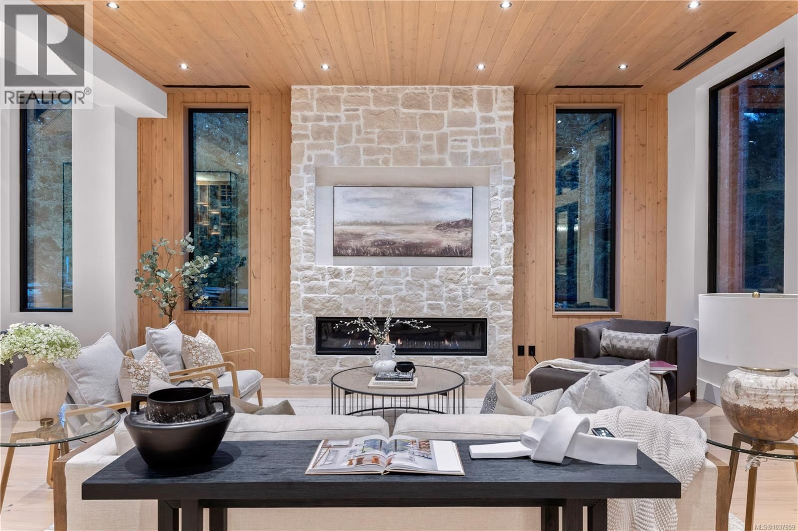 609 Medalist Avenue property photo