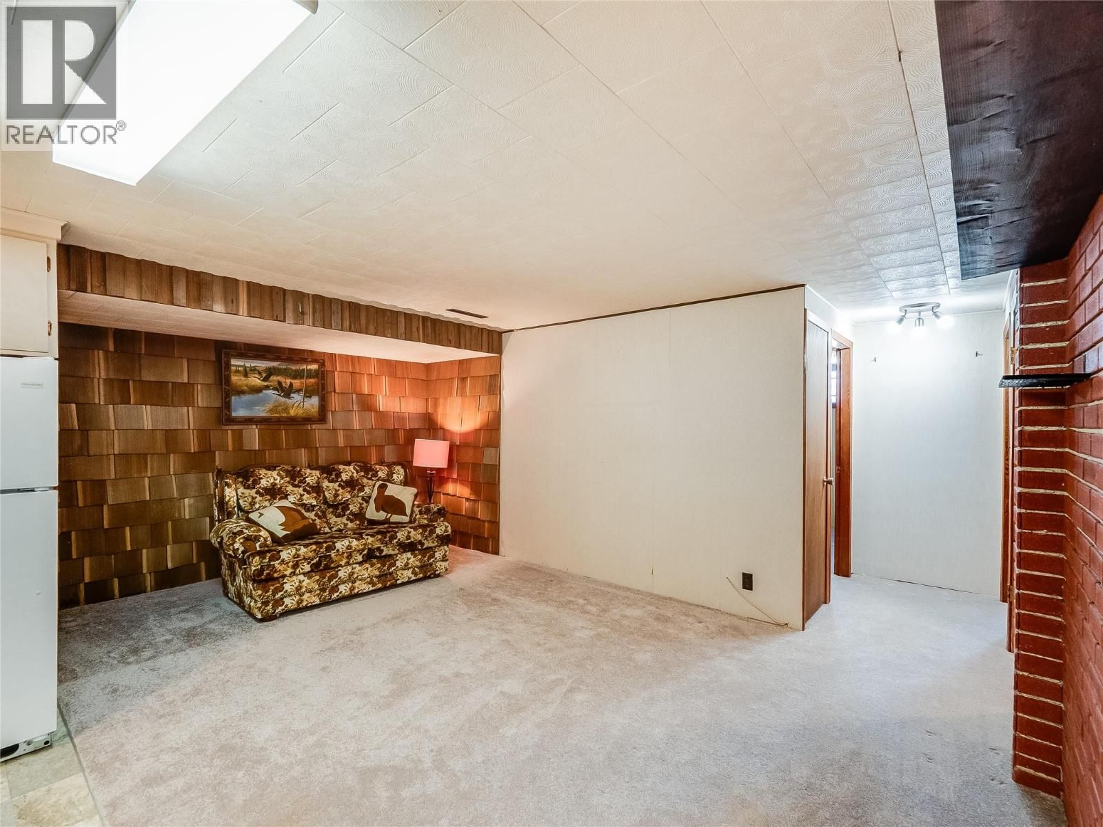 101 10TH AVENUE Image 40