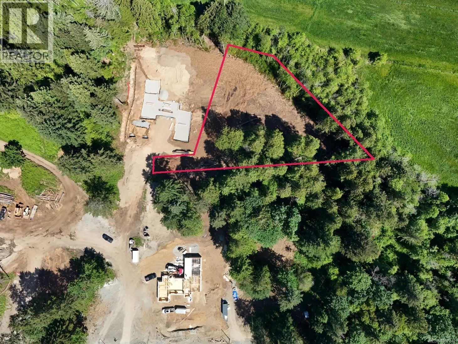 2560 Stobart Road property photo