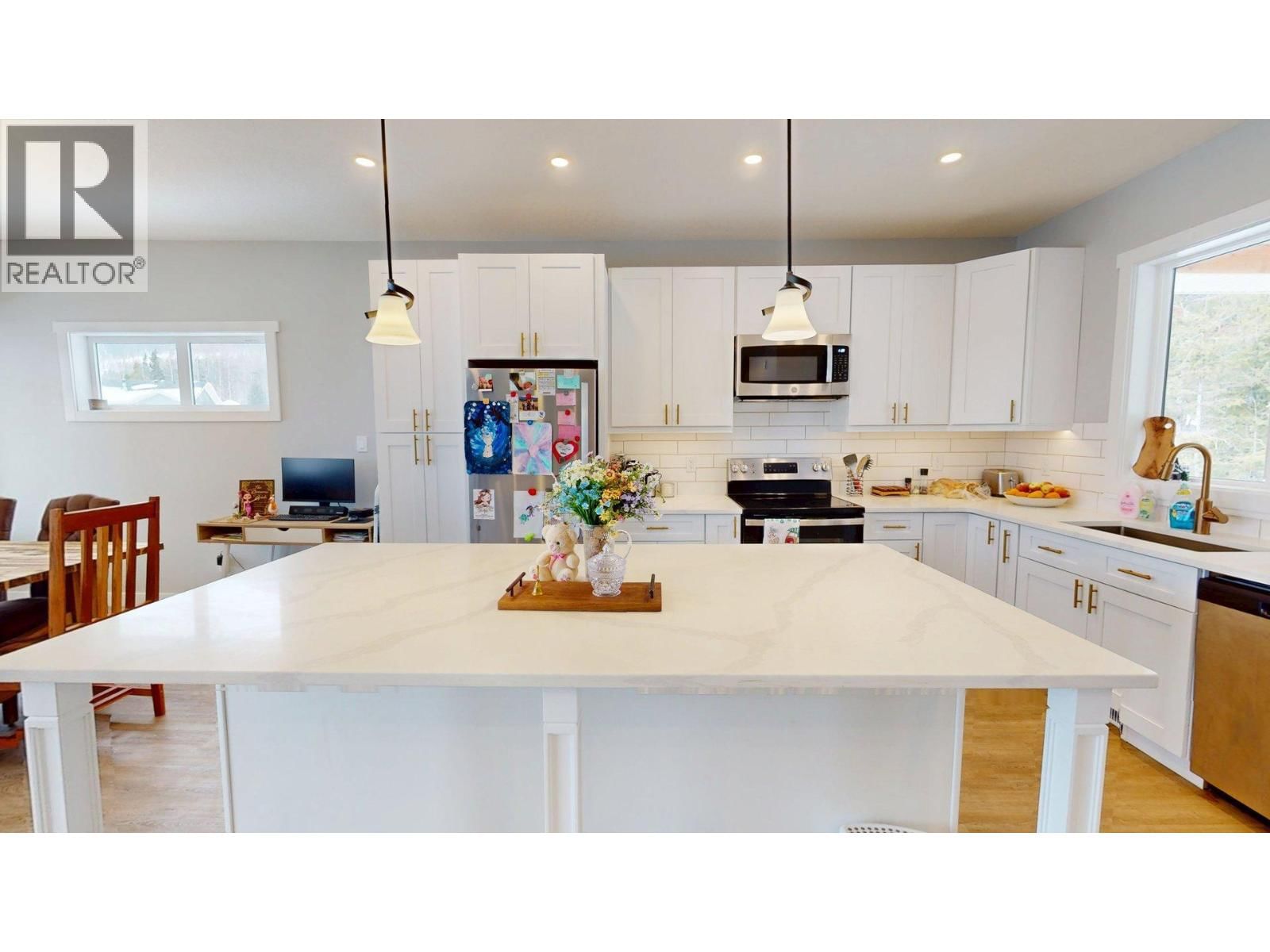 2258 Black Hawk Drive property photo