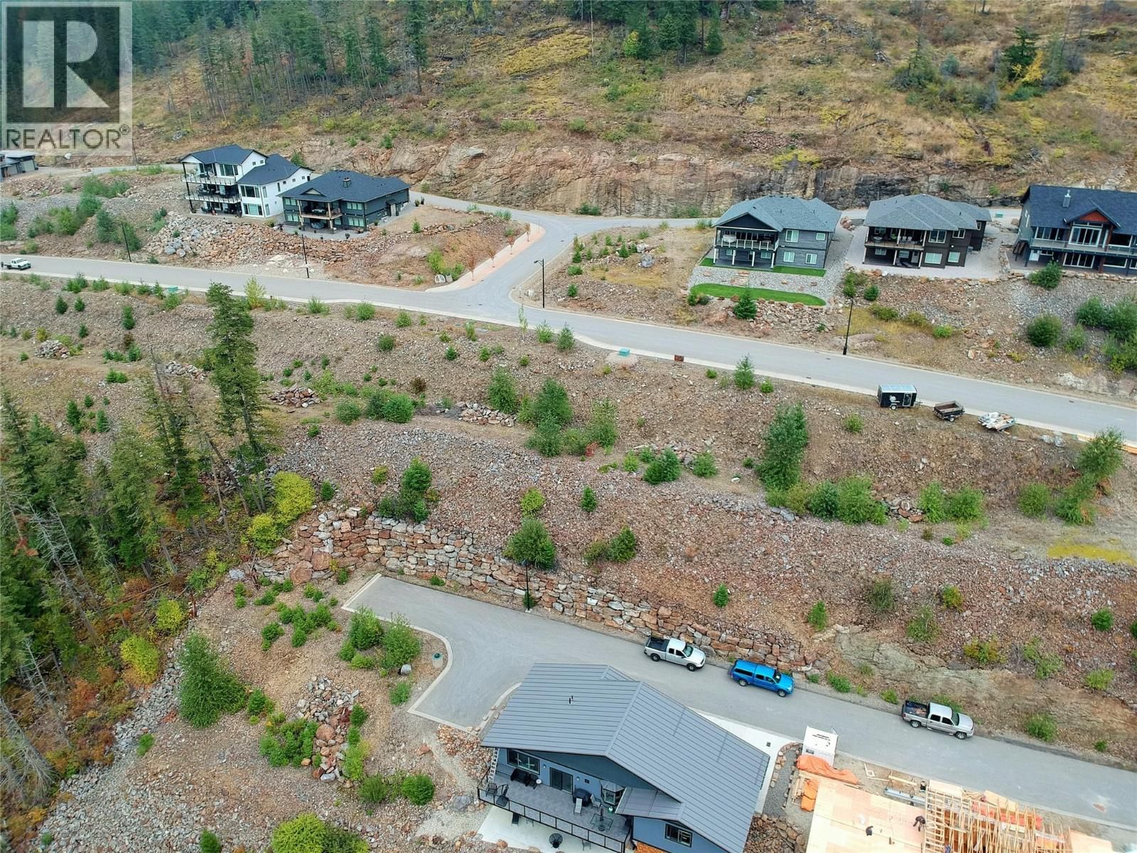 238 Bayview Drive, Sicamous, British Columbia V0E 2V2