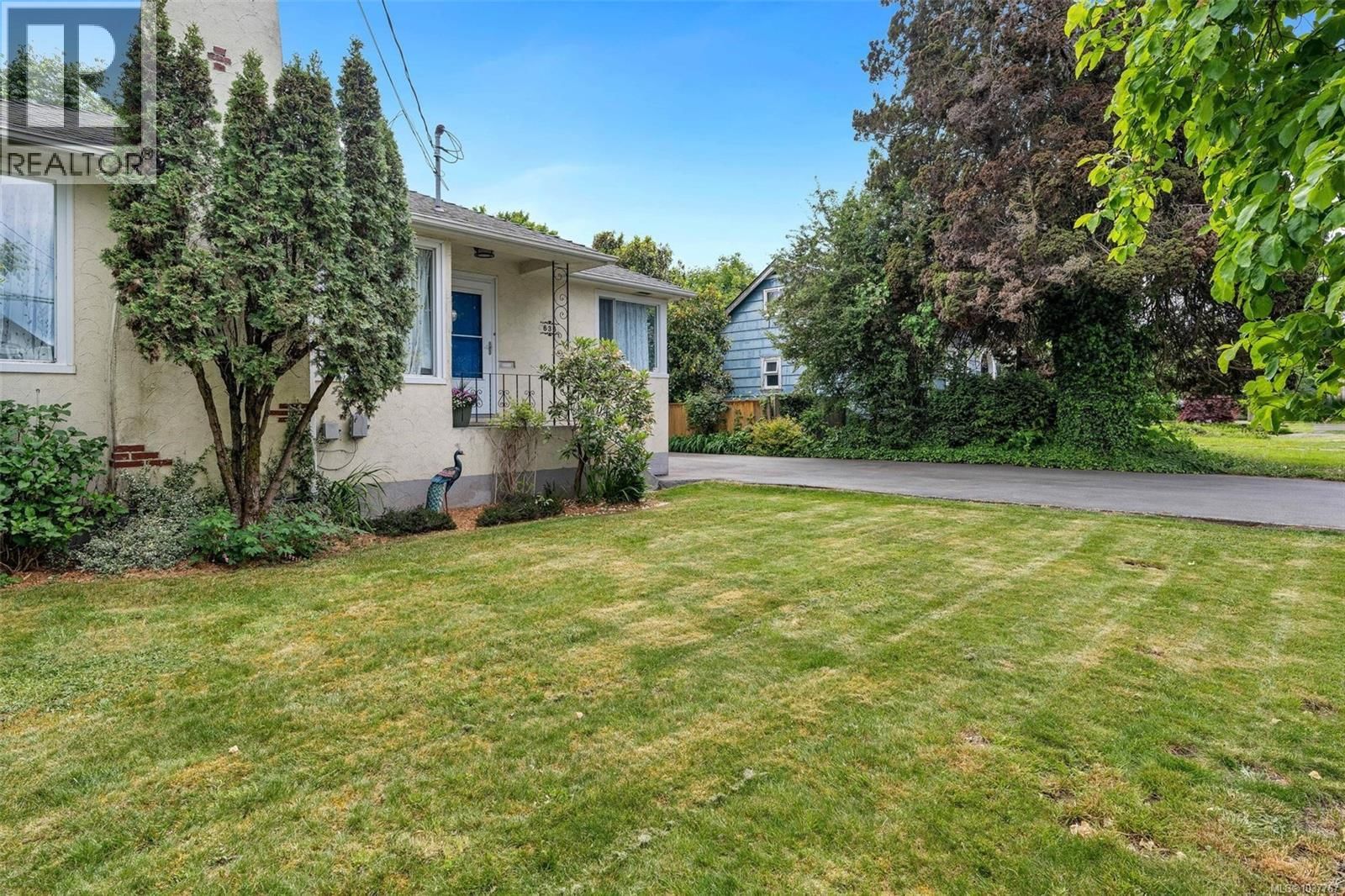 636 Coronation Avenue property photo