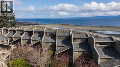 3295 Island Highway West | Qualicum Beach British Columbia | Slide Image Two