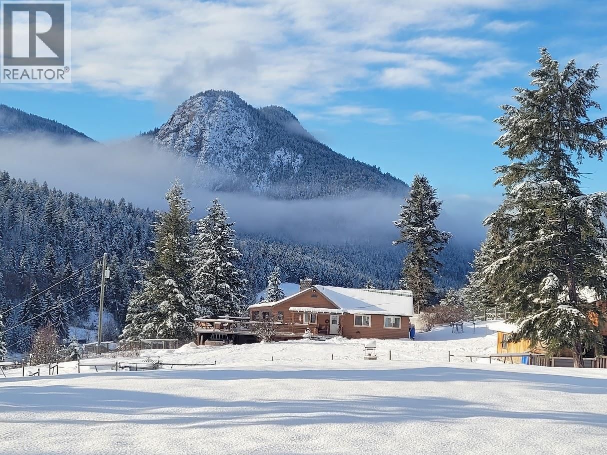 2865 HALE-VINNIE ROAD Image 1