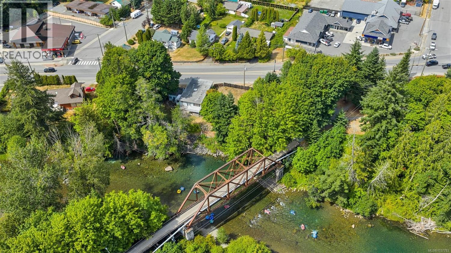 160 Cowichan Lake Road property photo