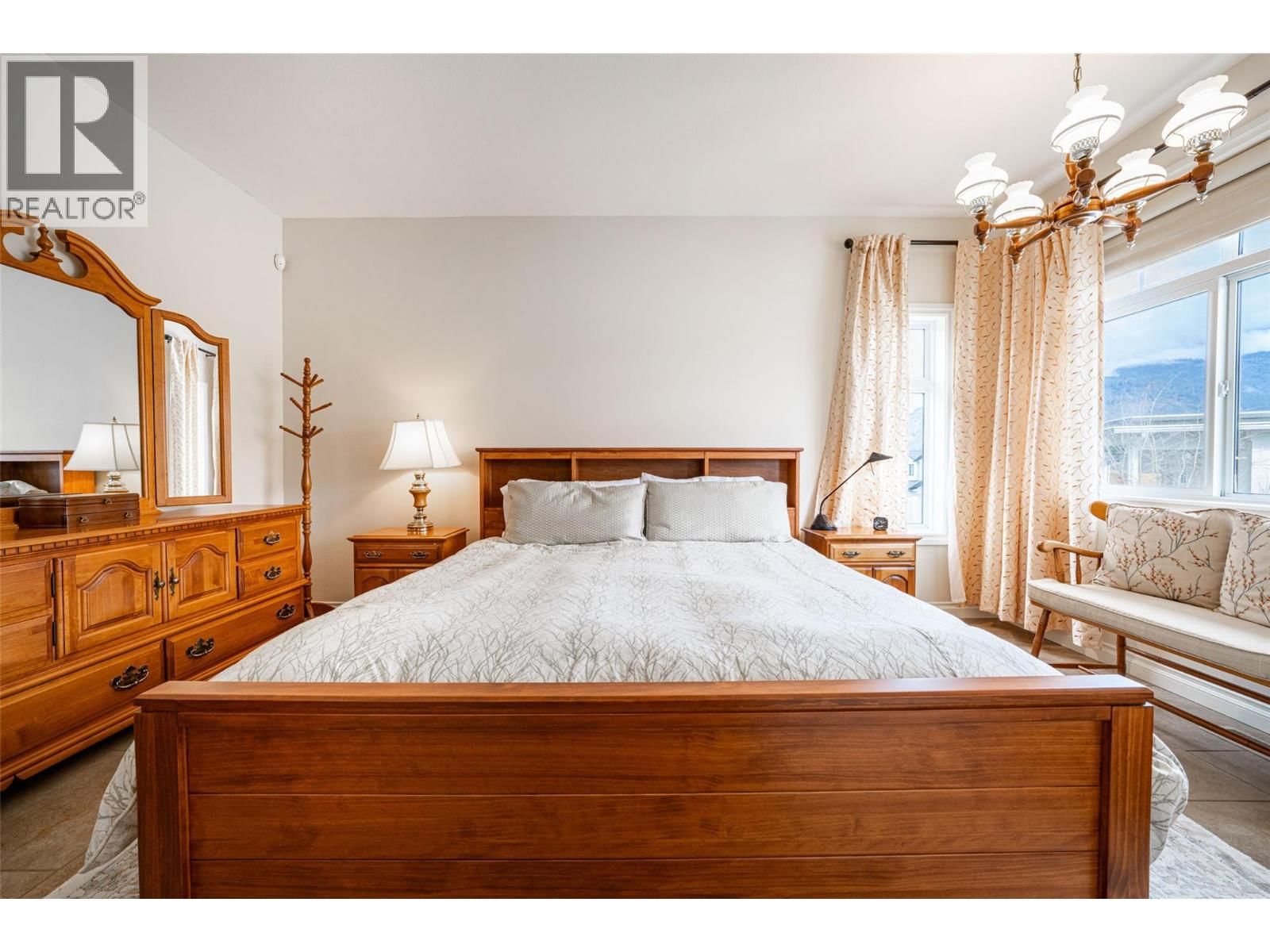 6905 MOUNTAINVIEW DRIVE Image 22