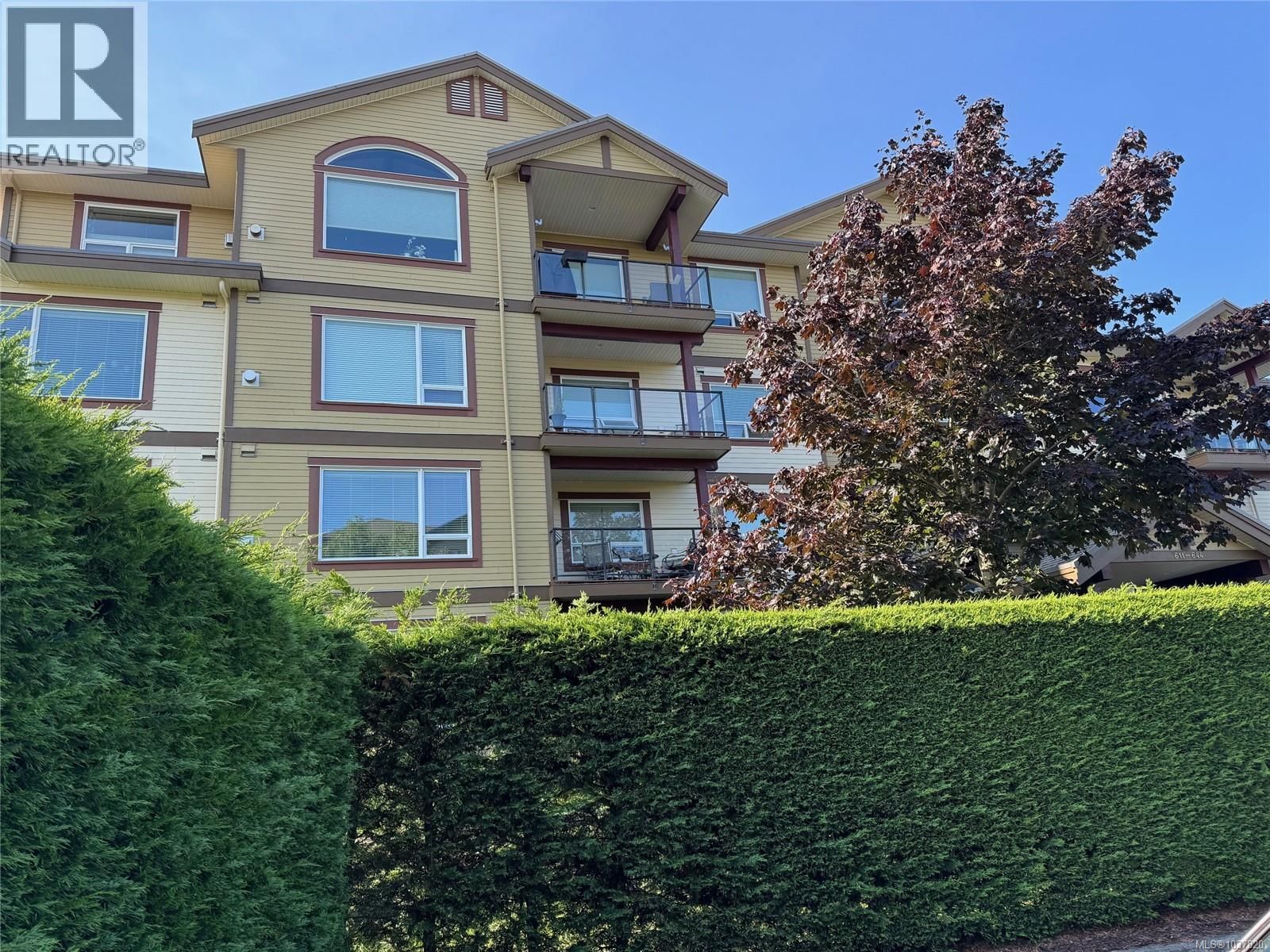 3666 Royal Vista Way, Courtenay, British Columbia V9N 9X8