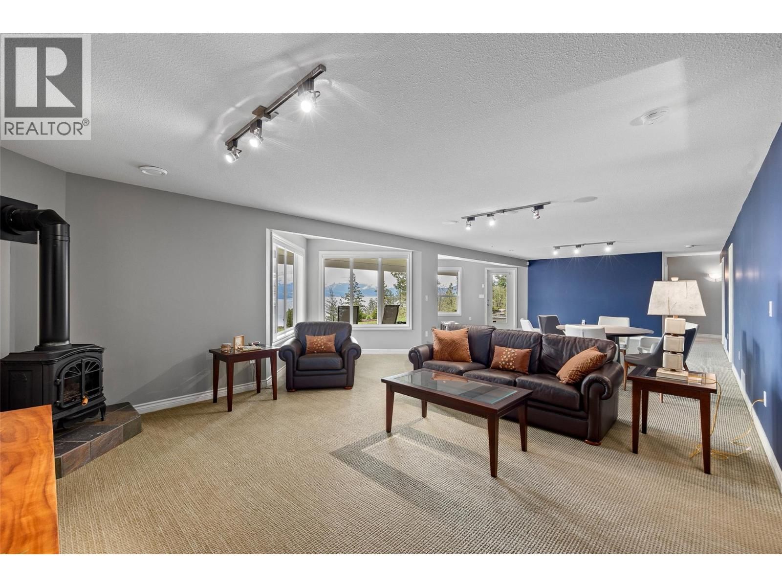 60 - 10726 NIGHTHAWK ROAD Image 51