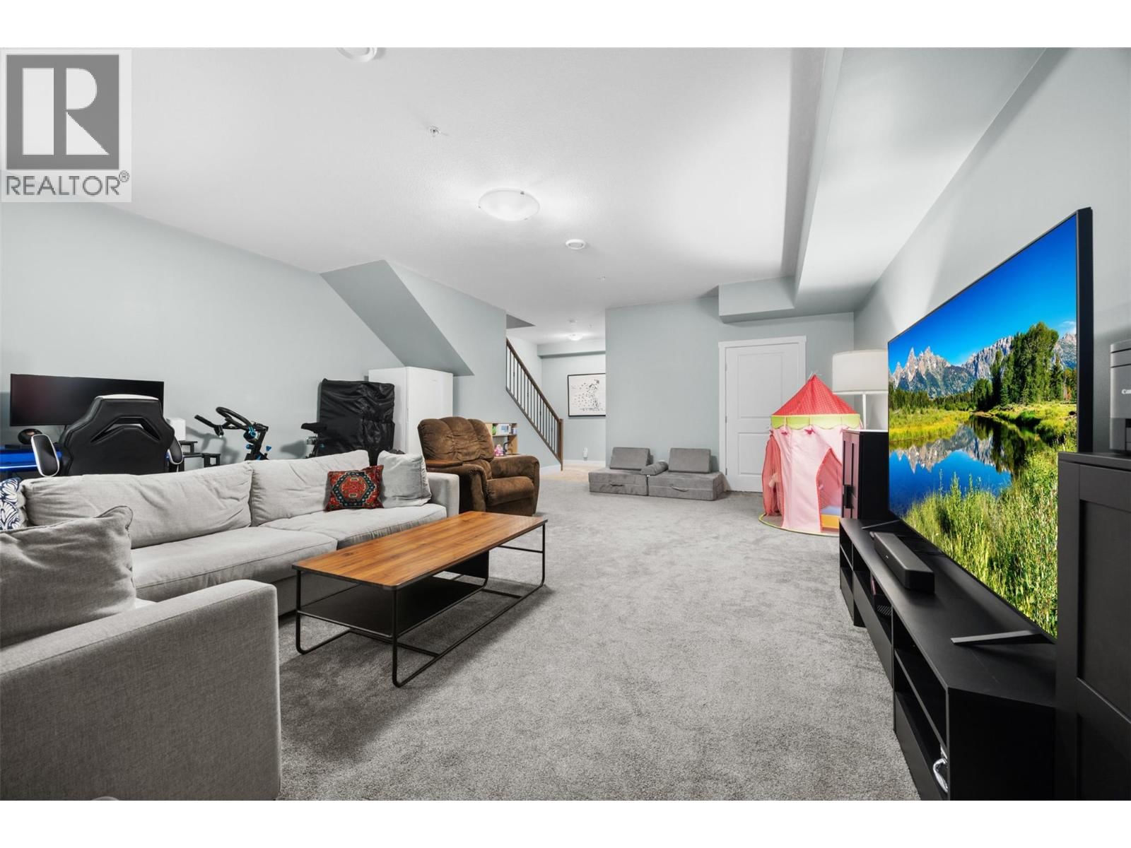 46 - 600 BOYNTON PLACE Image 26