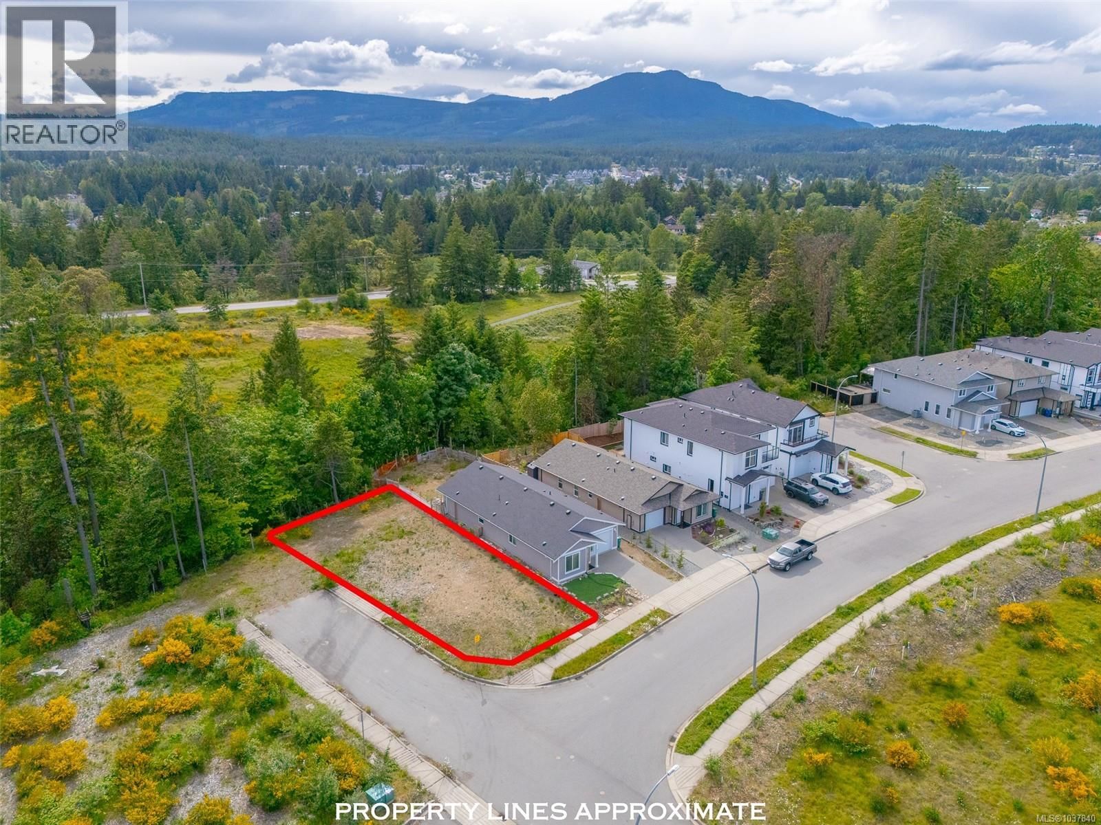 996 Harbour View Street property photo