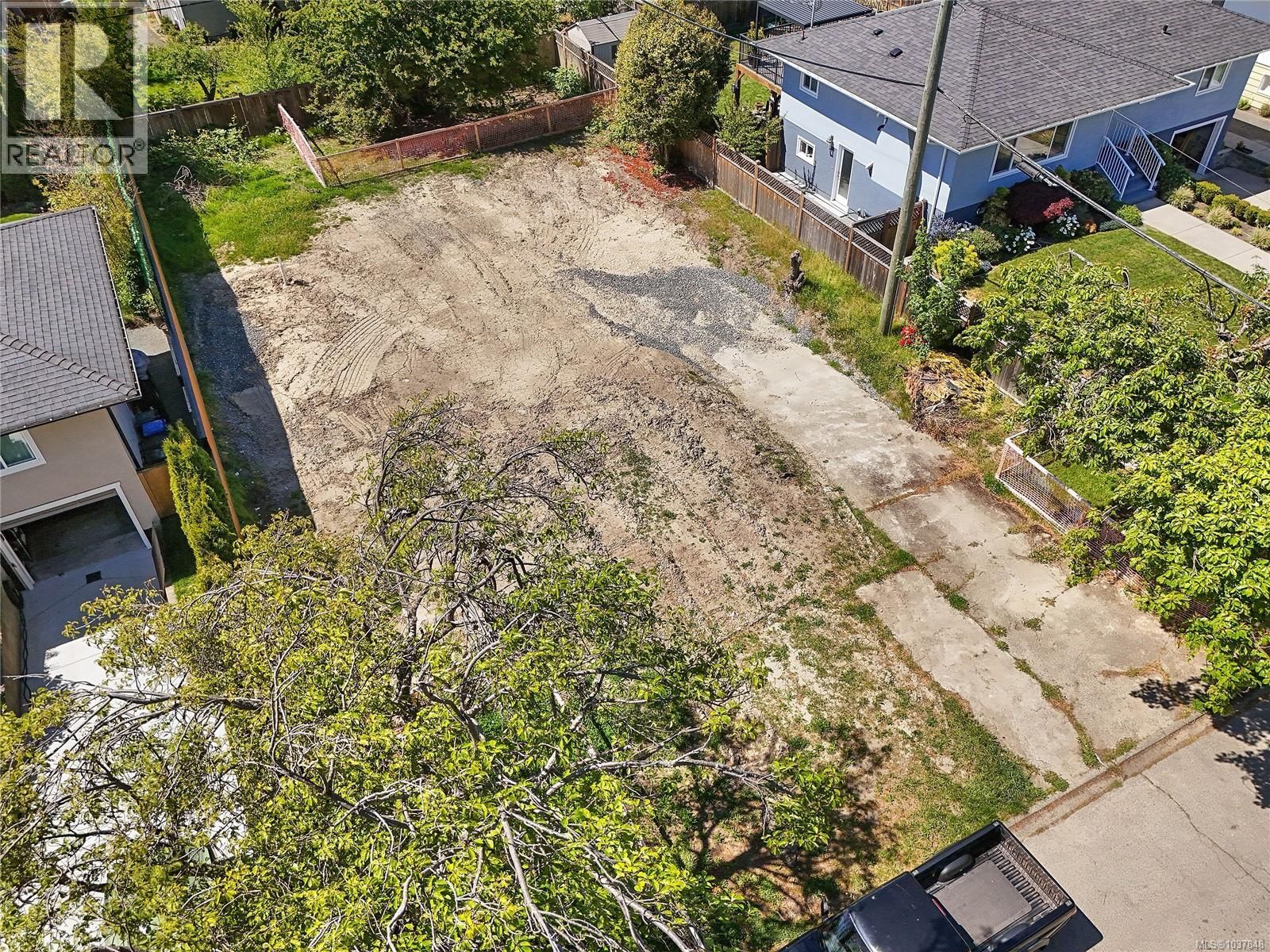 2936 Queenston Street property photo