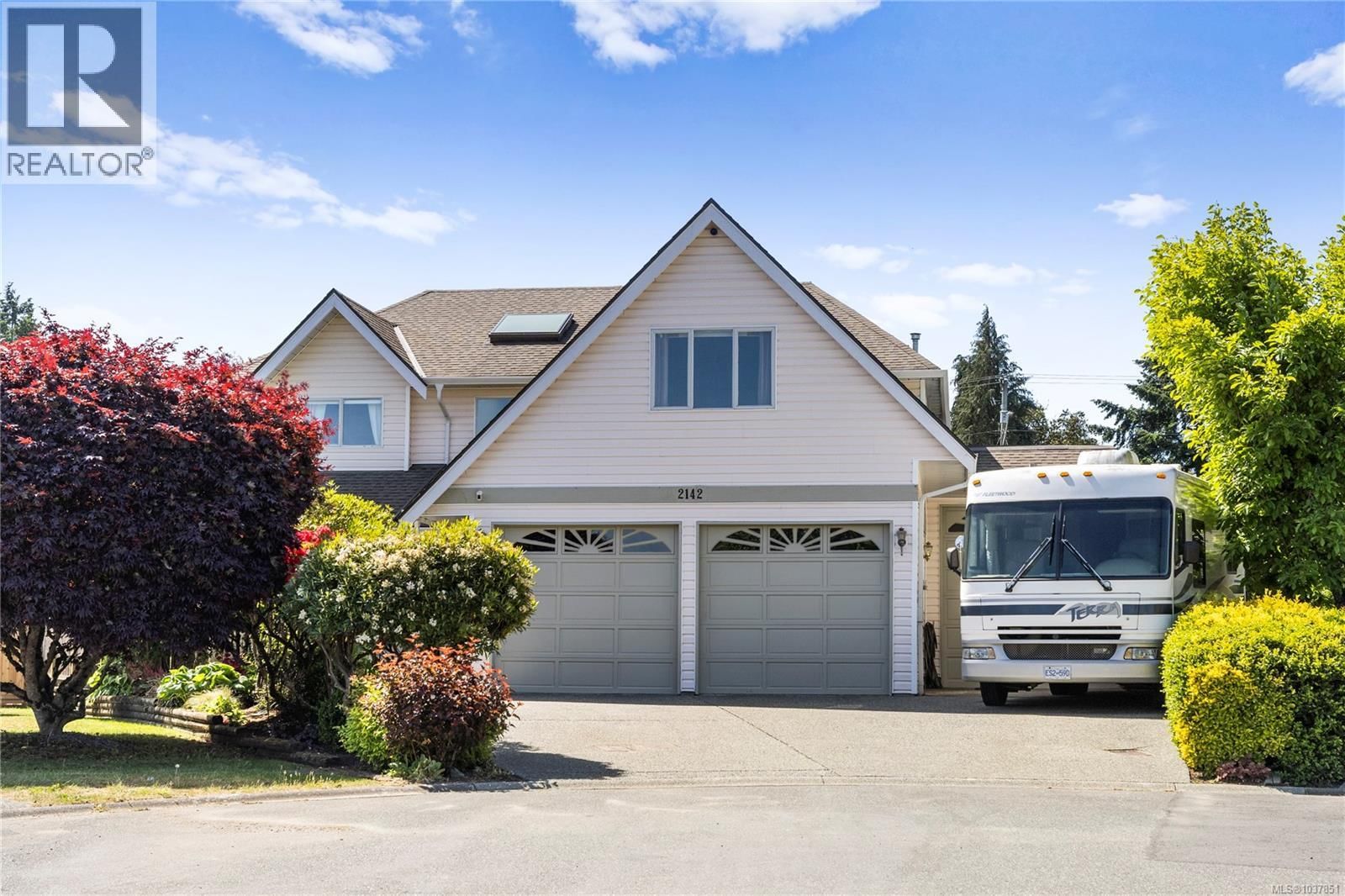 2142 Aaron Way property photo