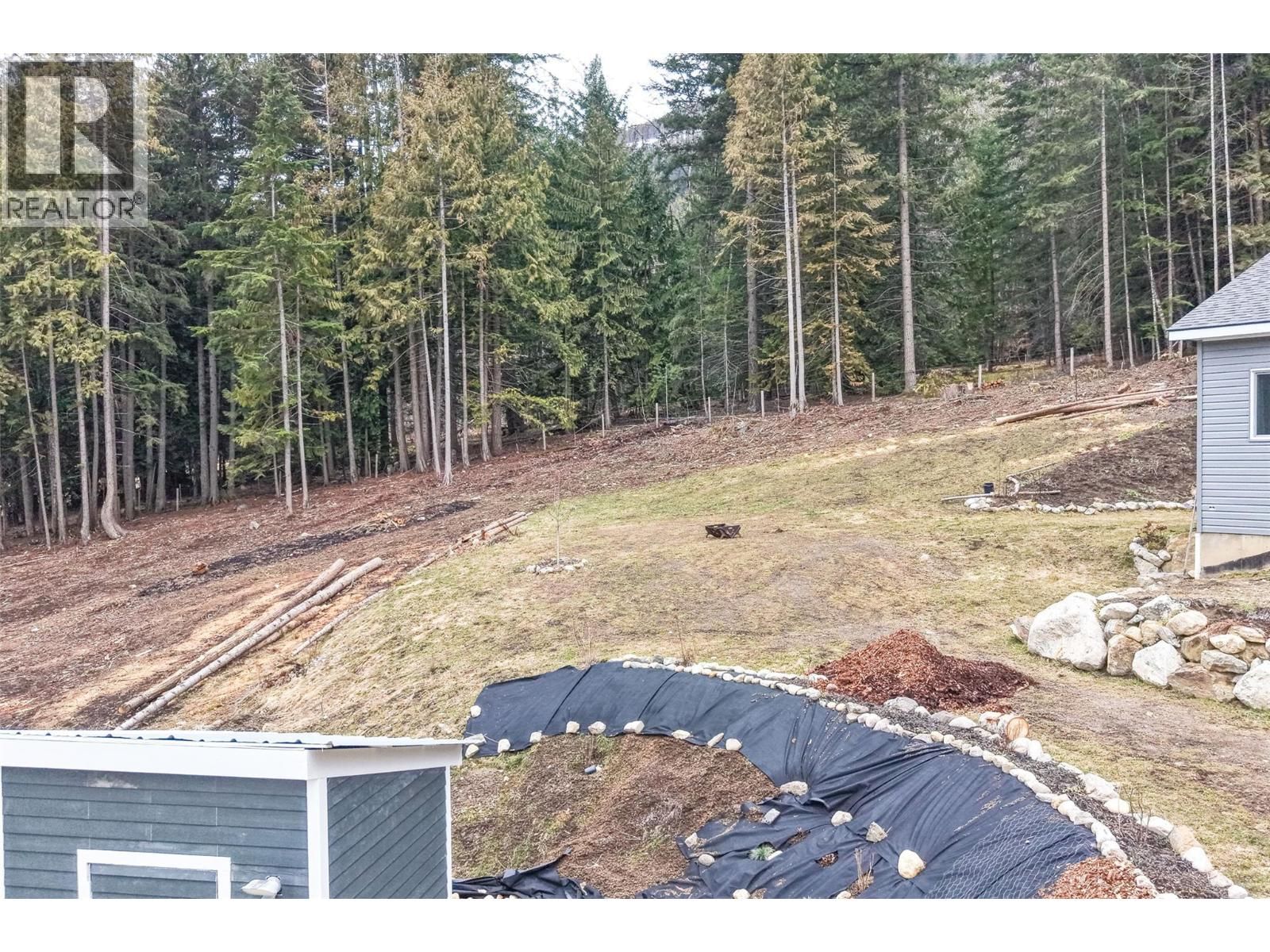 2655 COWAN ROAD Image 29