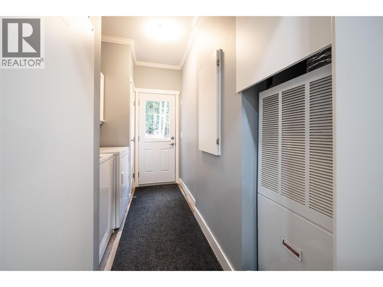 2655 COWAN ROAD Image 30