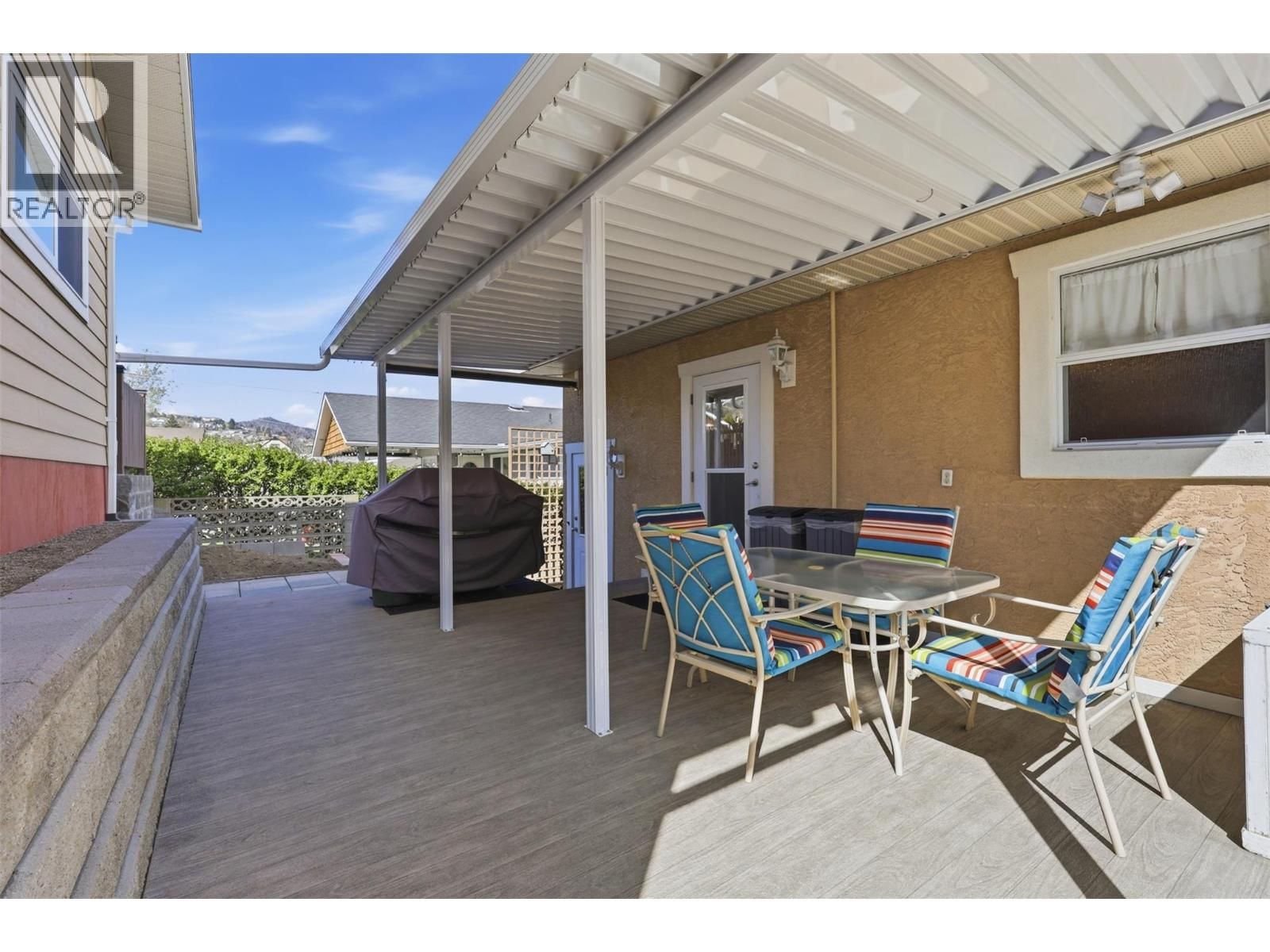 769 DOUGLAS STREET Image 30