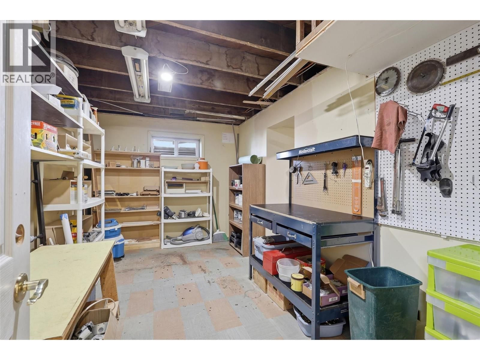 769 DOUGLAS STREET Image 50