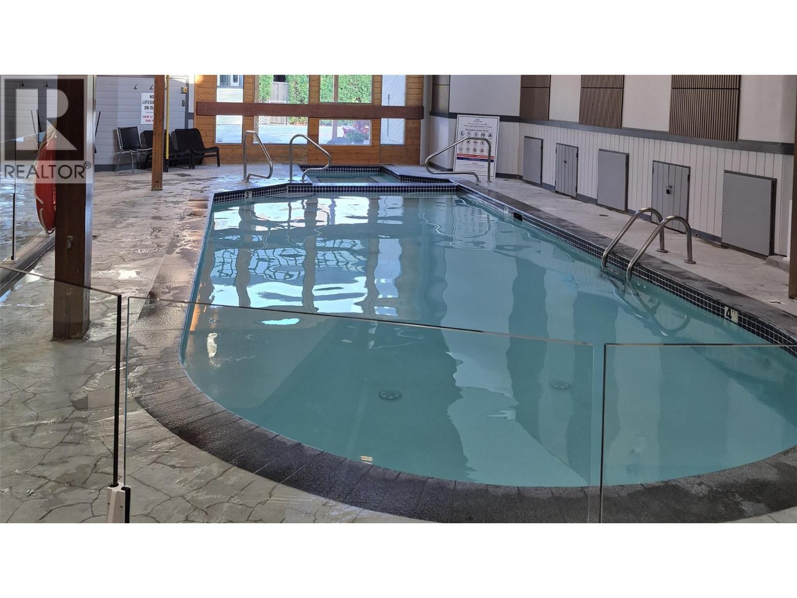 12 - 415 COMMONWEALTH ROAD Image 18