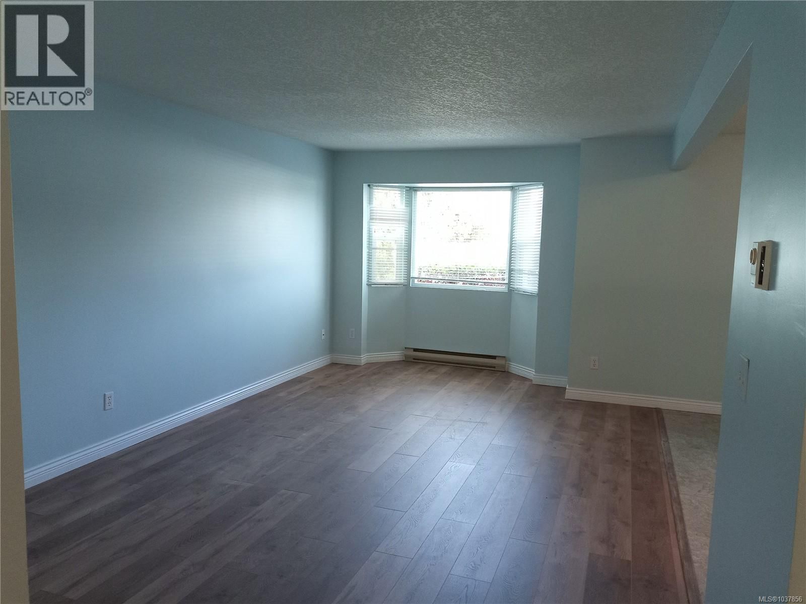 1 274 Harwell Road property photo