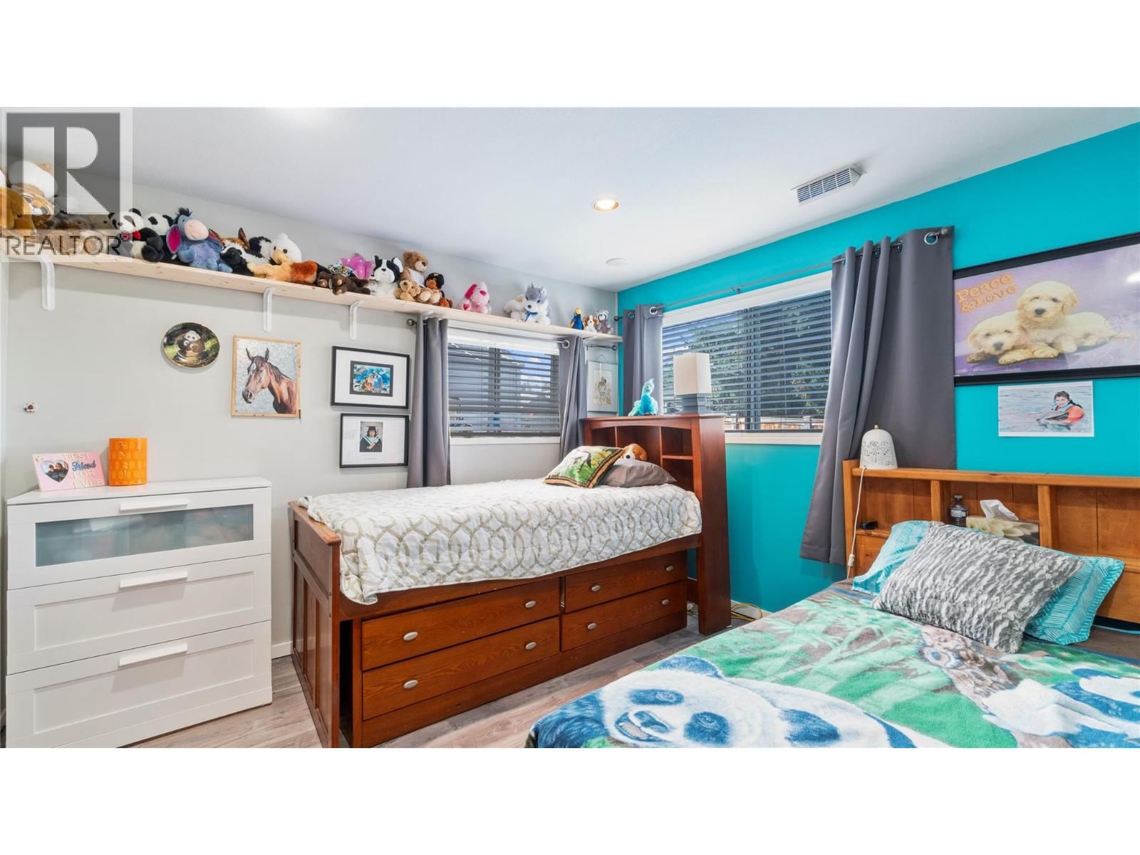 1850 28 AVENUE NORTHEAST Image 43