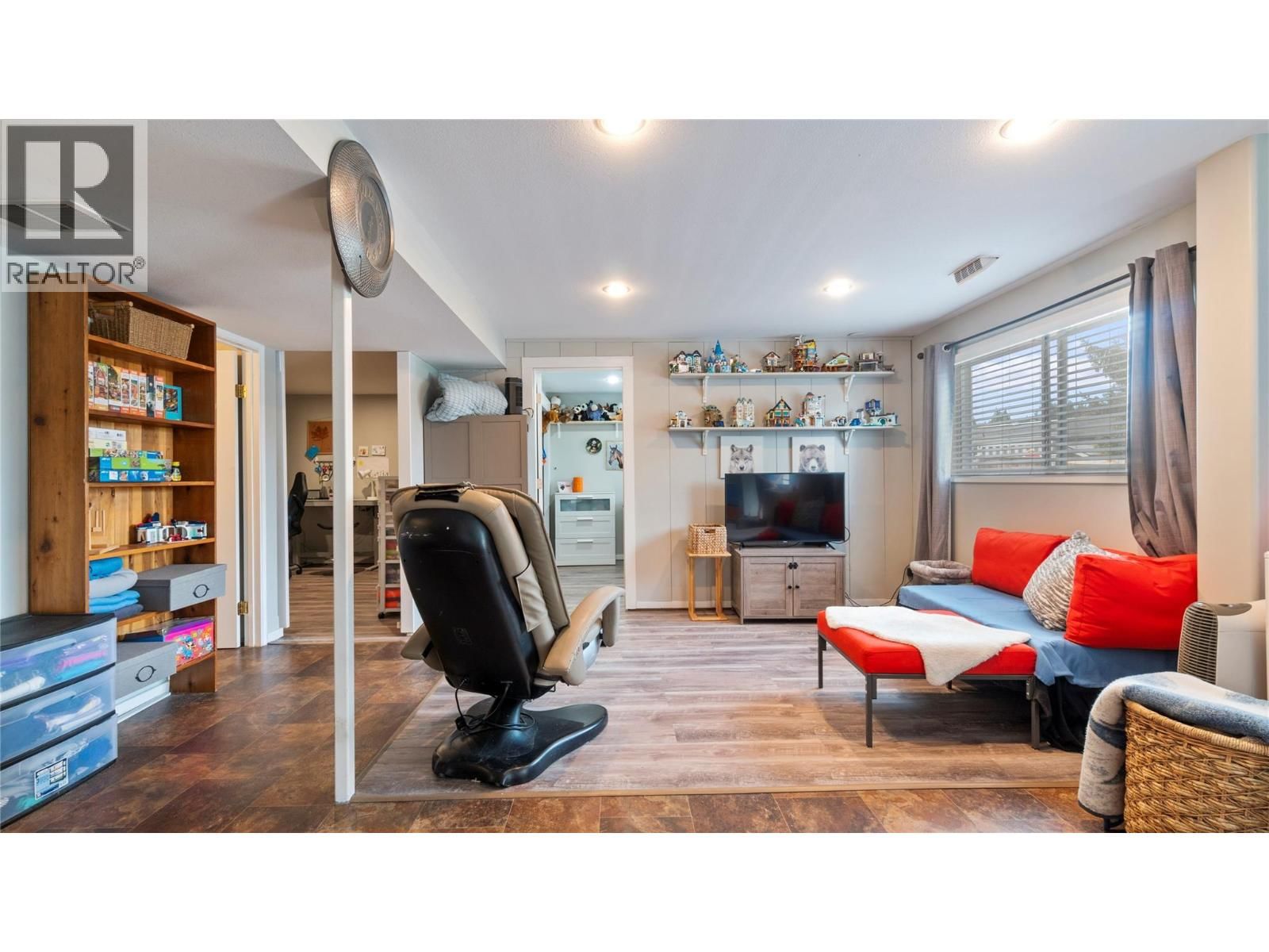 1850 28 AVENUE NORTHEAST Image 46