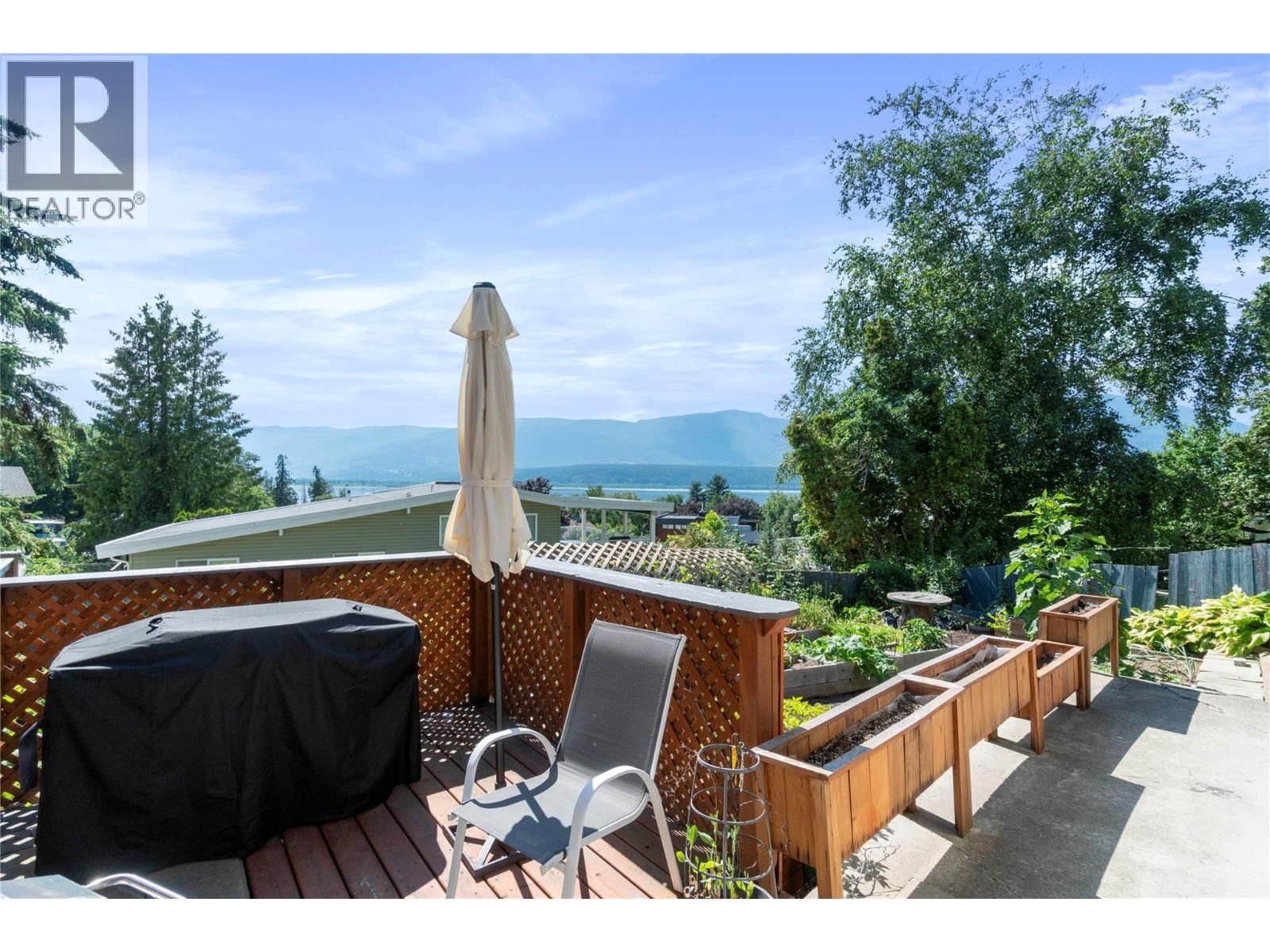 1850 28 AVENUE NORTHEAST Image 68