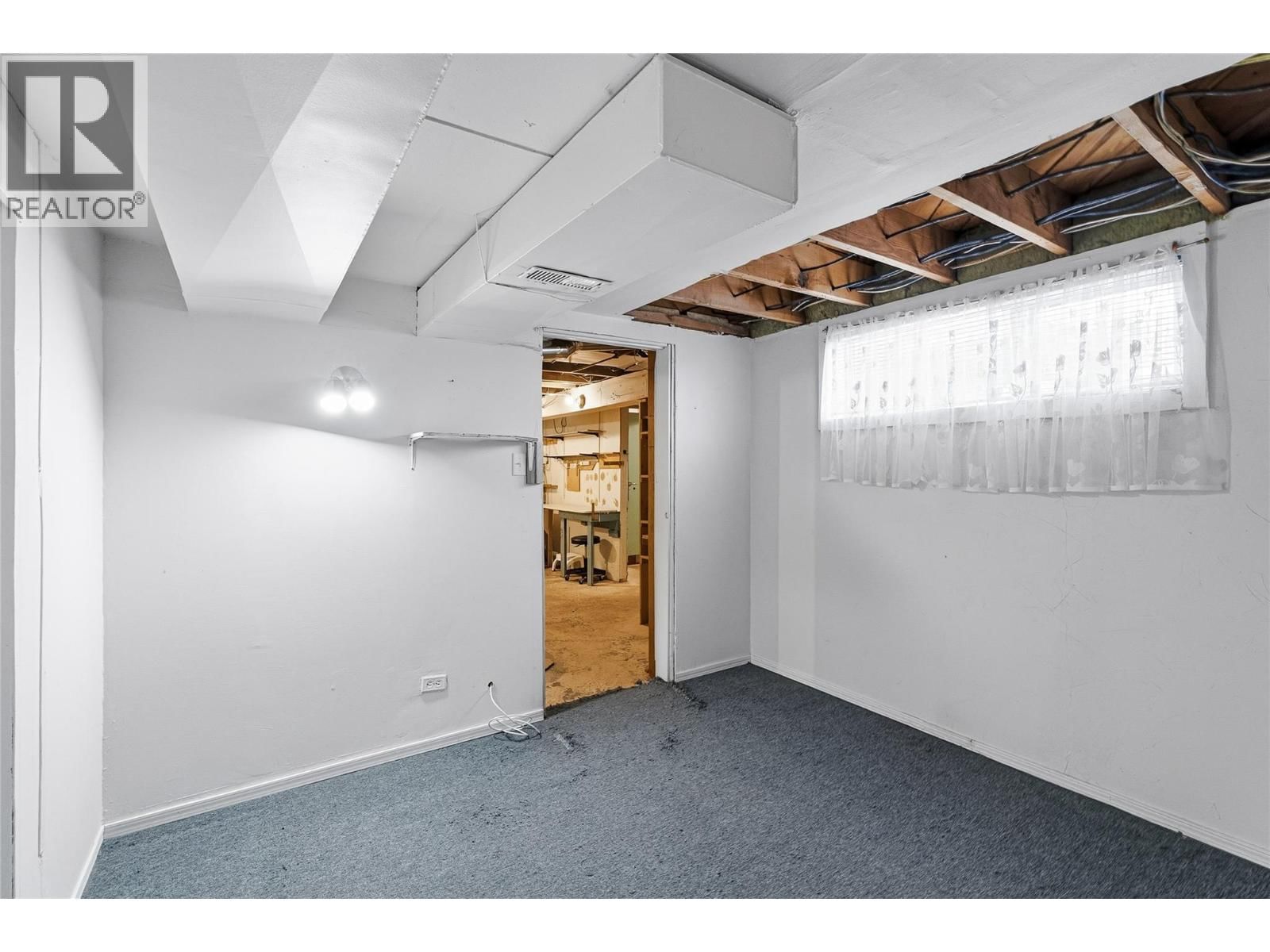 1496 TRANQUILLE ROAD Image 36