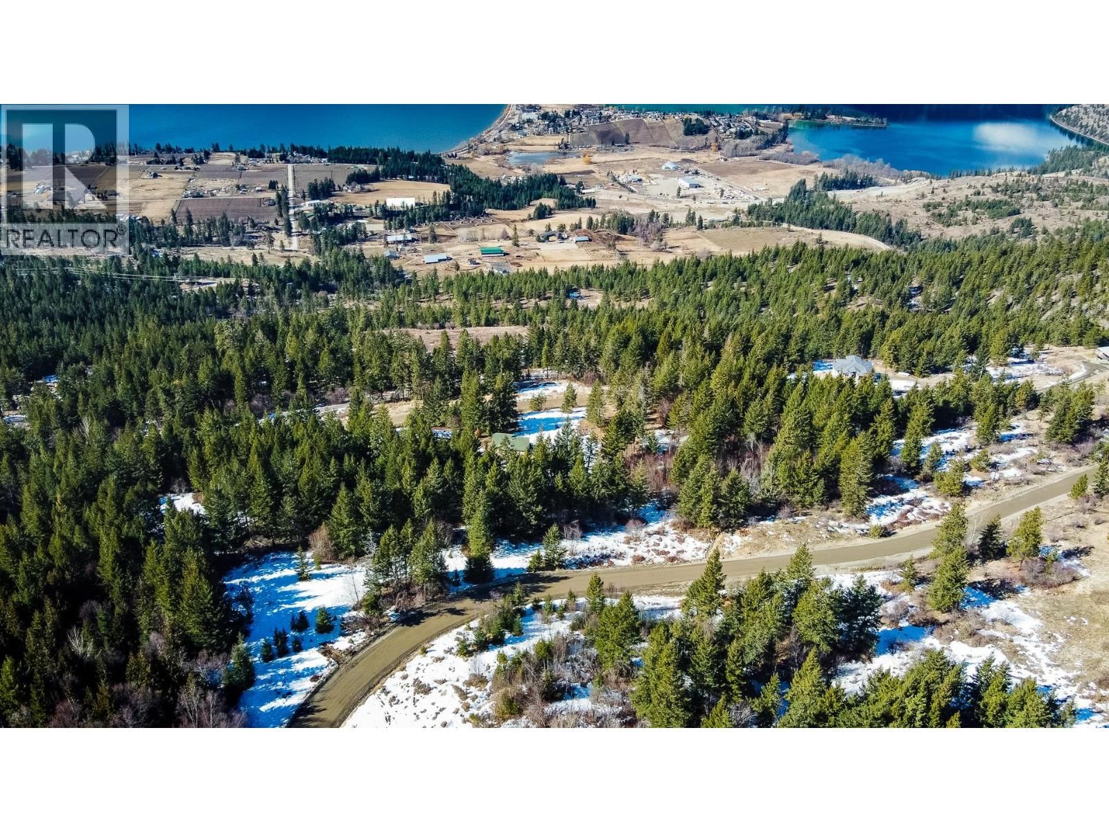 6051 OYAMA LAKE ROAD Image 19