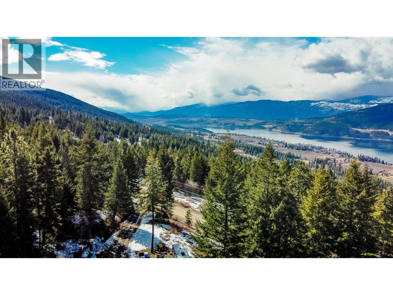 6051 OYAMA LAKE ROAD Image 33