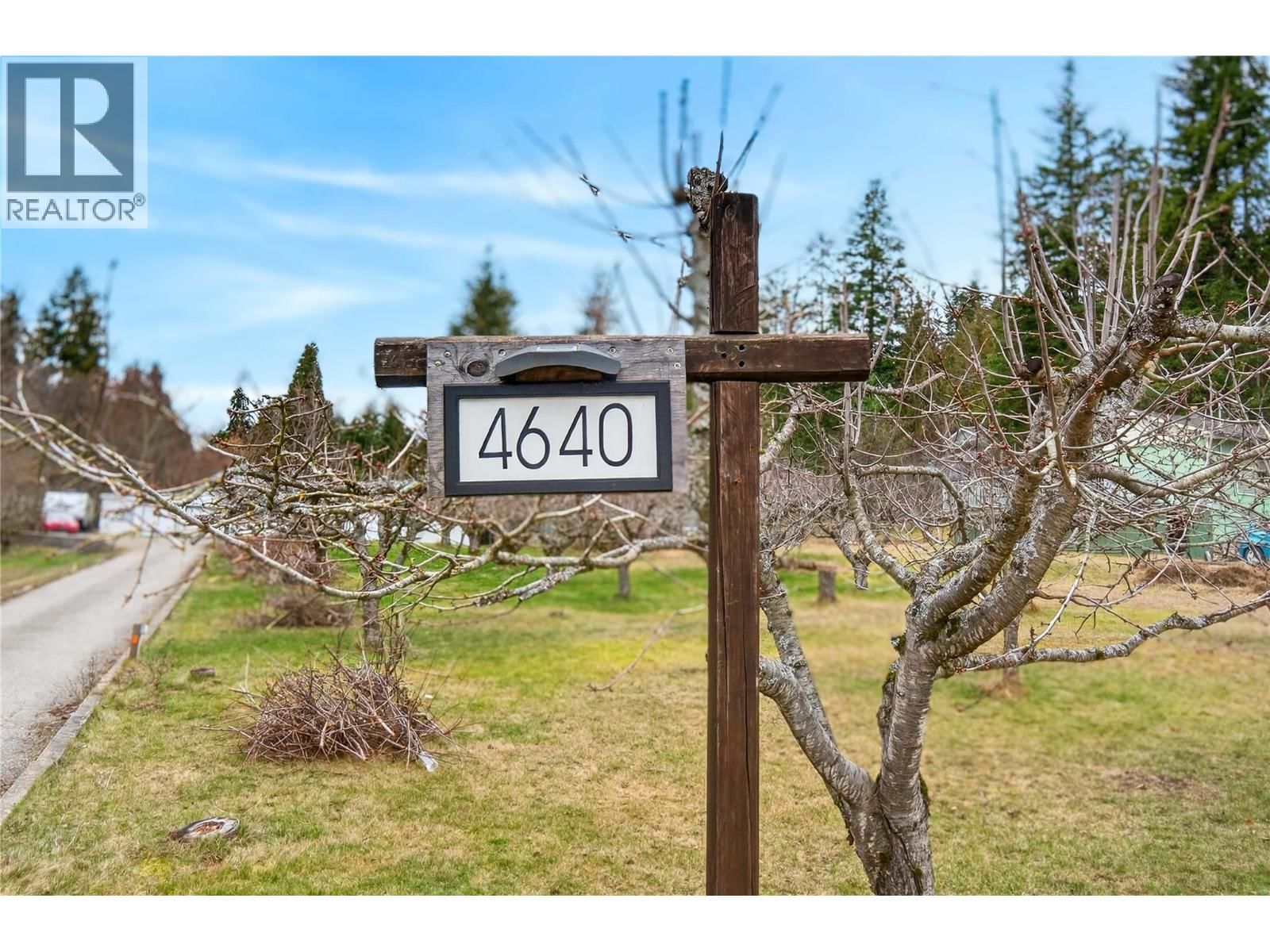 4640 70 AVENUE NORTHEAST Image 3