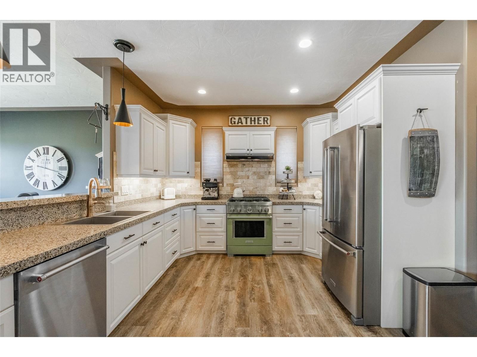 6963 CHARDONNAY PLACE Image 13