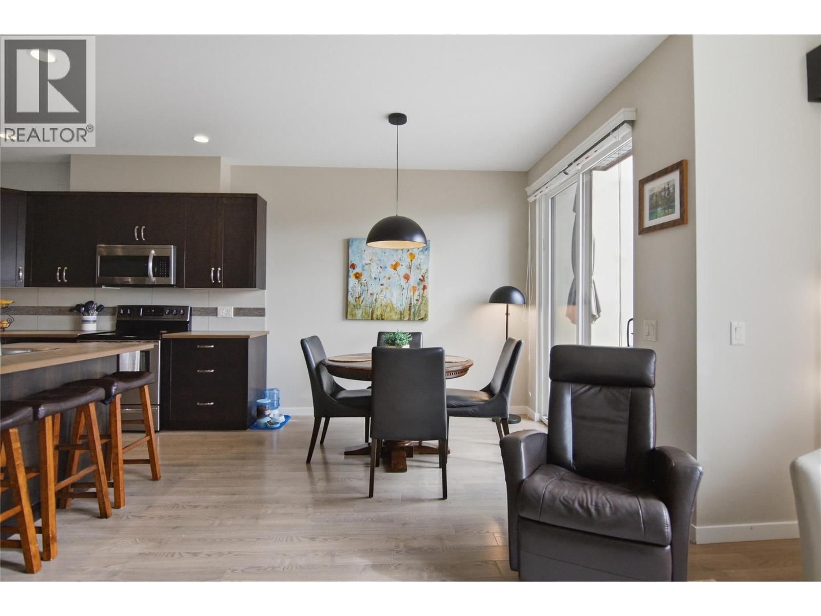 504 BELMONTE DRIVE Image 8