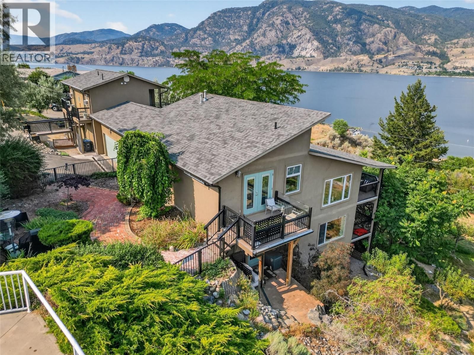 102 Spruce Place, Penticton, British Columbia V2A 8V9