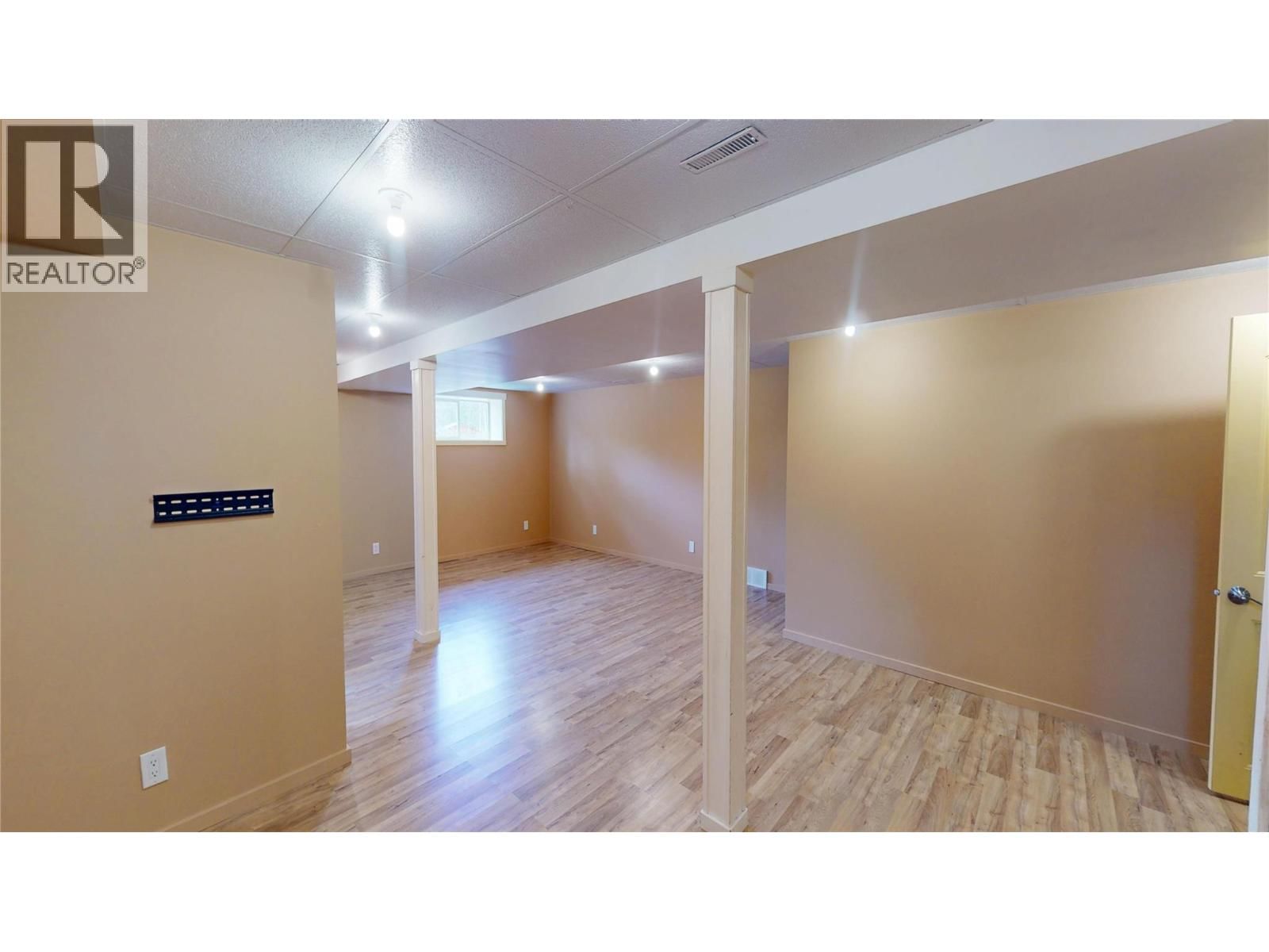 2003 38TH AVENUE SOUTH Image 27