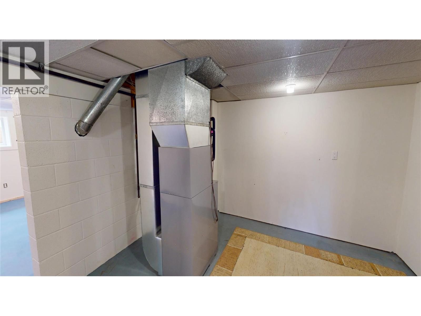 2003 38TH AVENUE SOUTH Image 28