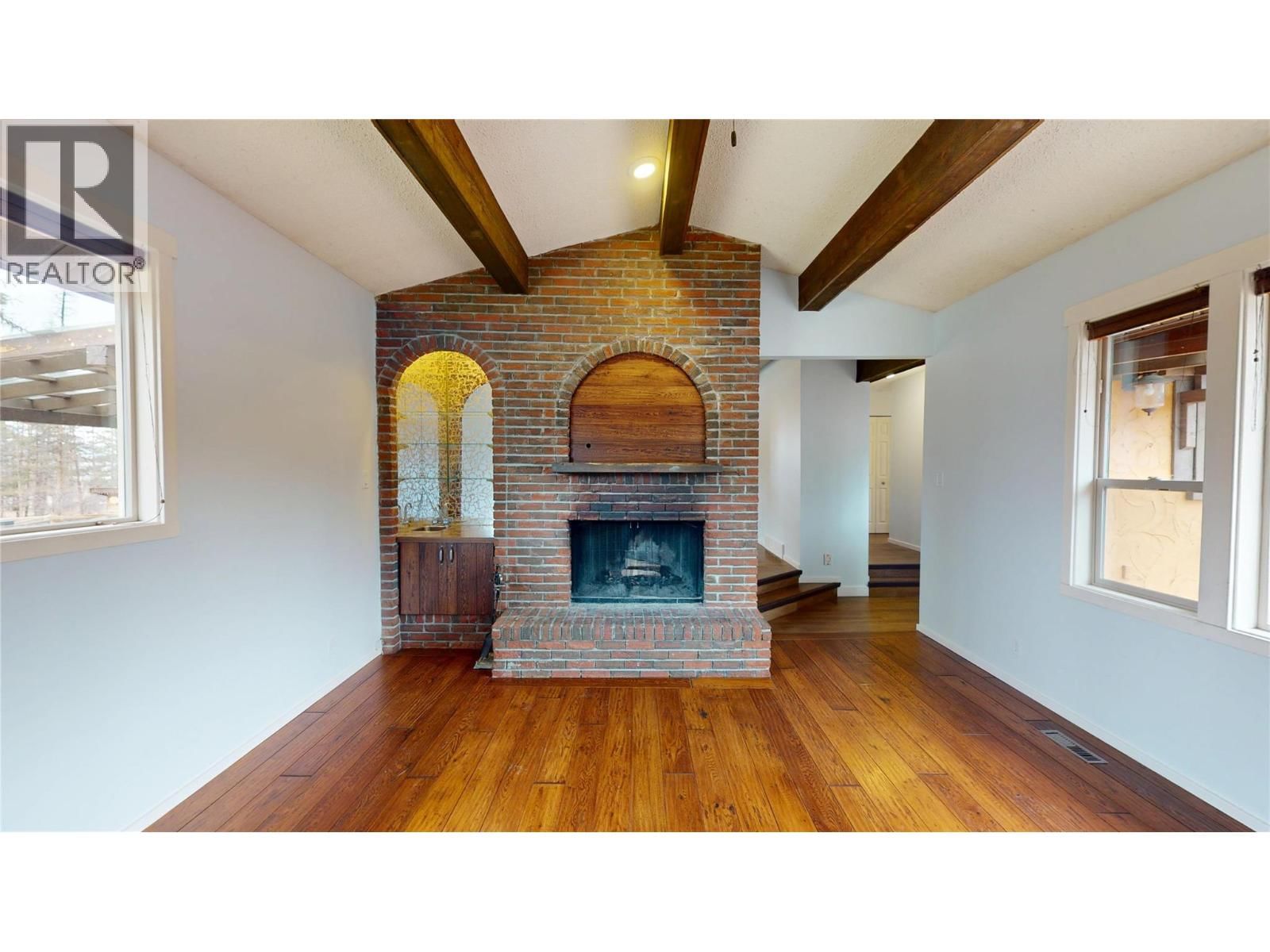 2003 38TH AVENUE SOUTH Image 3