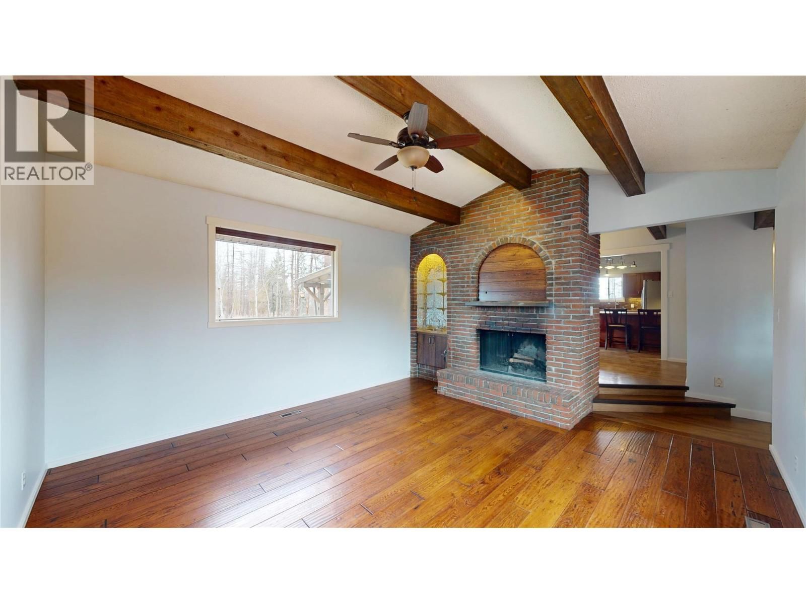 2003 38TH AVENUE SOUTH Image 5