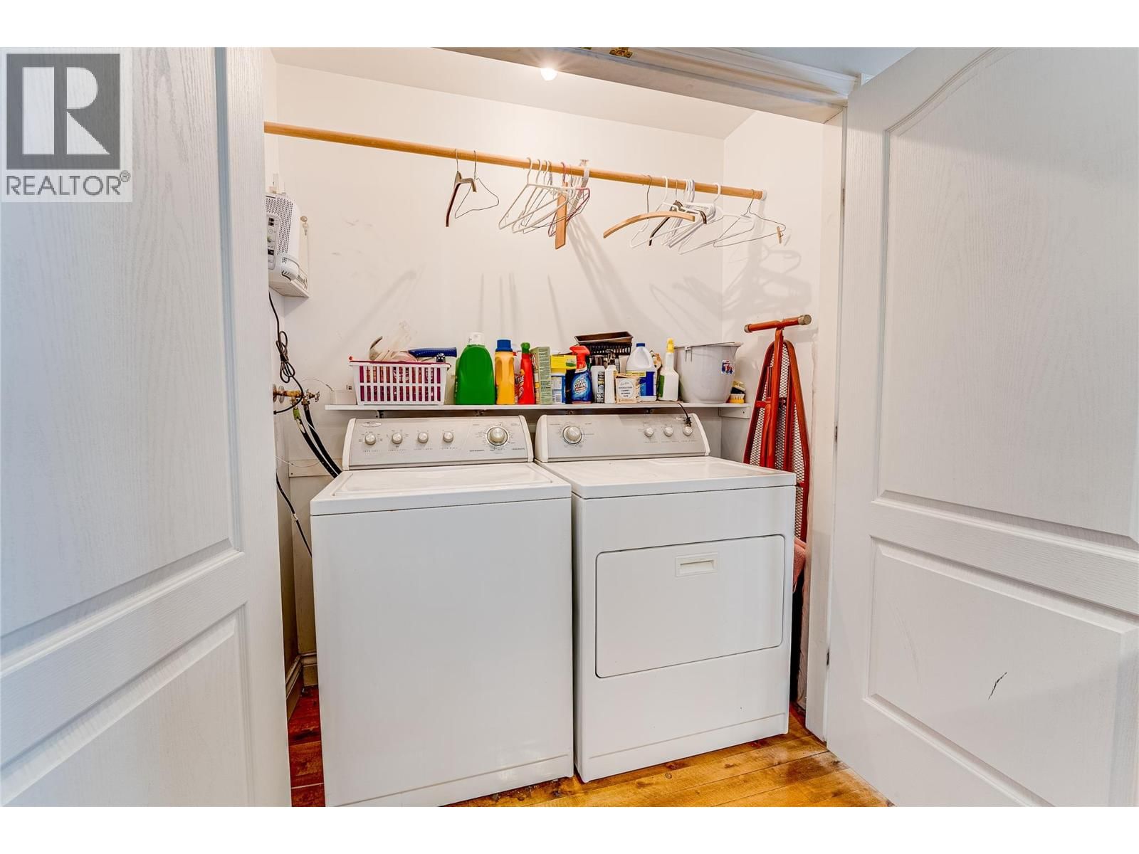 515 SILVER QUEEN ROAD Image 13