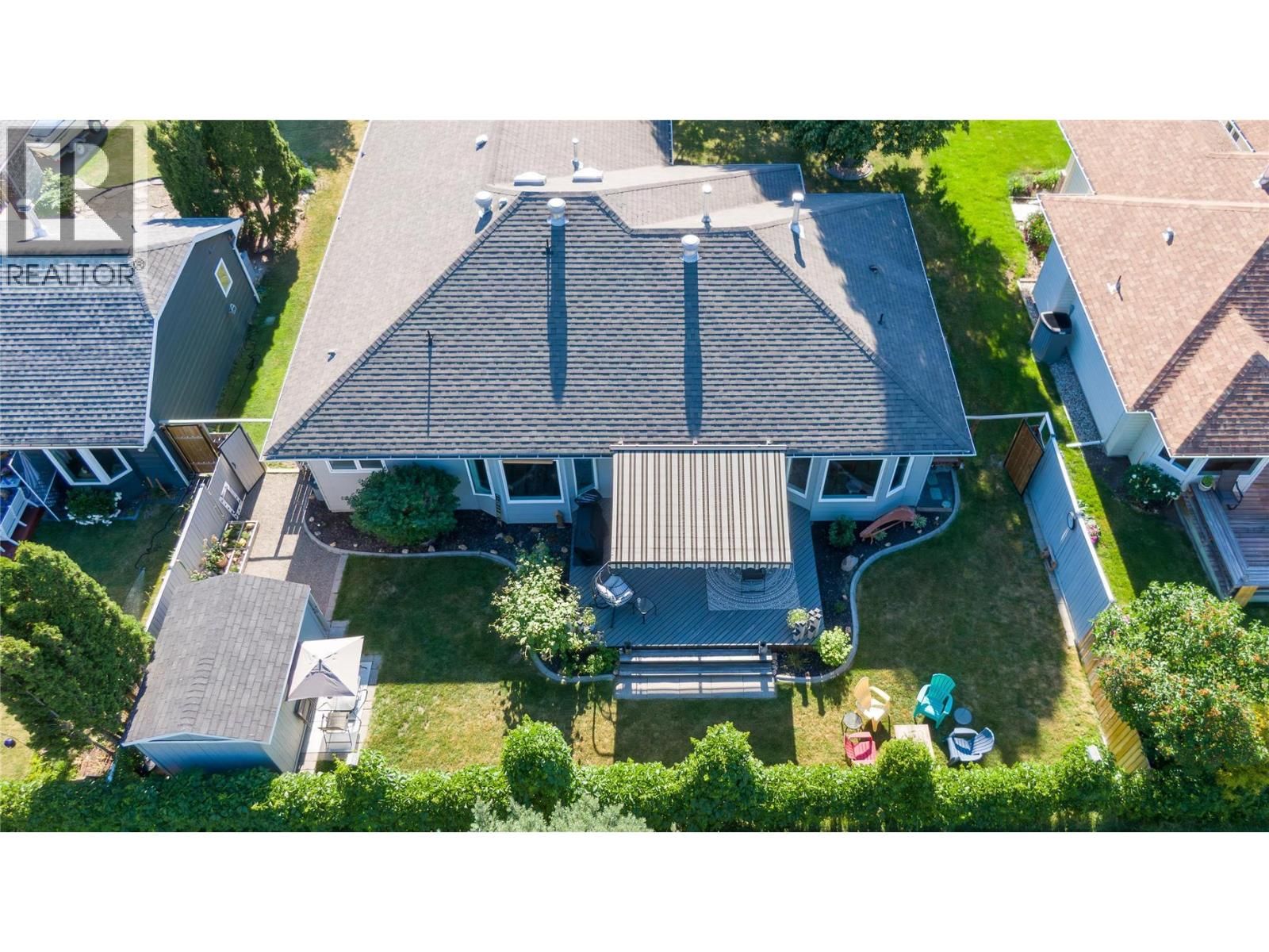 2220 OKANAGAN STREET Image 60