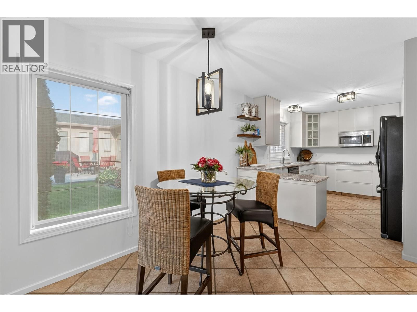 407 - 2330 BUTT ROAD Image 17