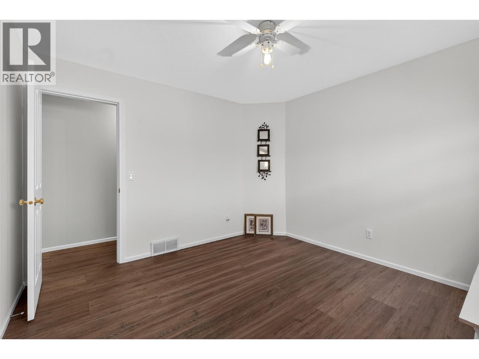 407 - 2330 BUTT ROAD Image 32